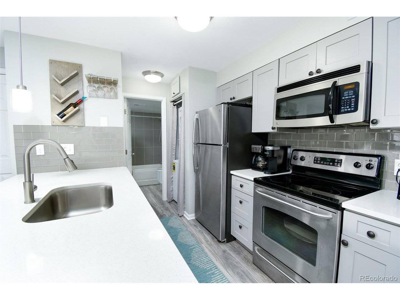 Denver, CO 80231,2575 S Syracuse #B202