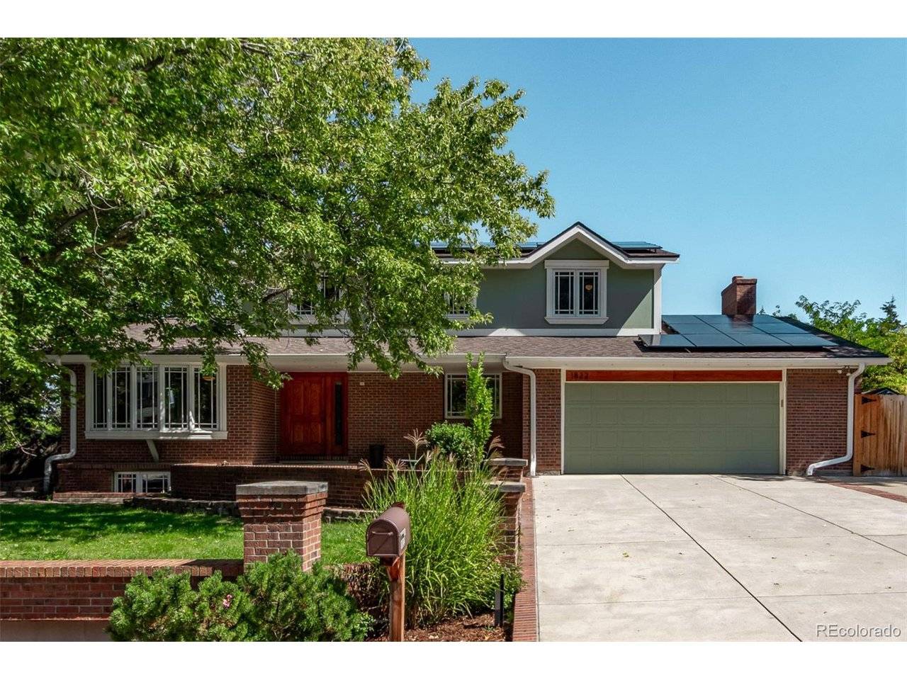 Lakewood, CO 80232,1822 S Robb