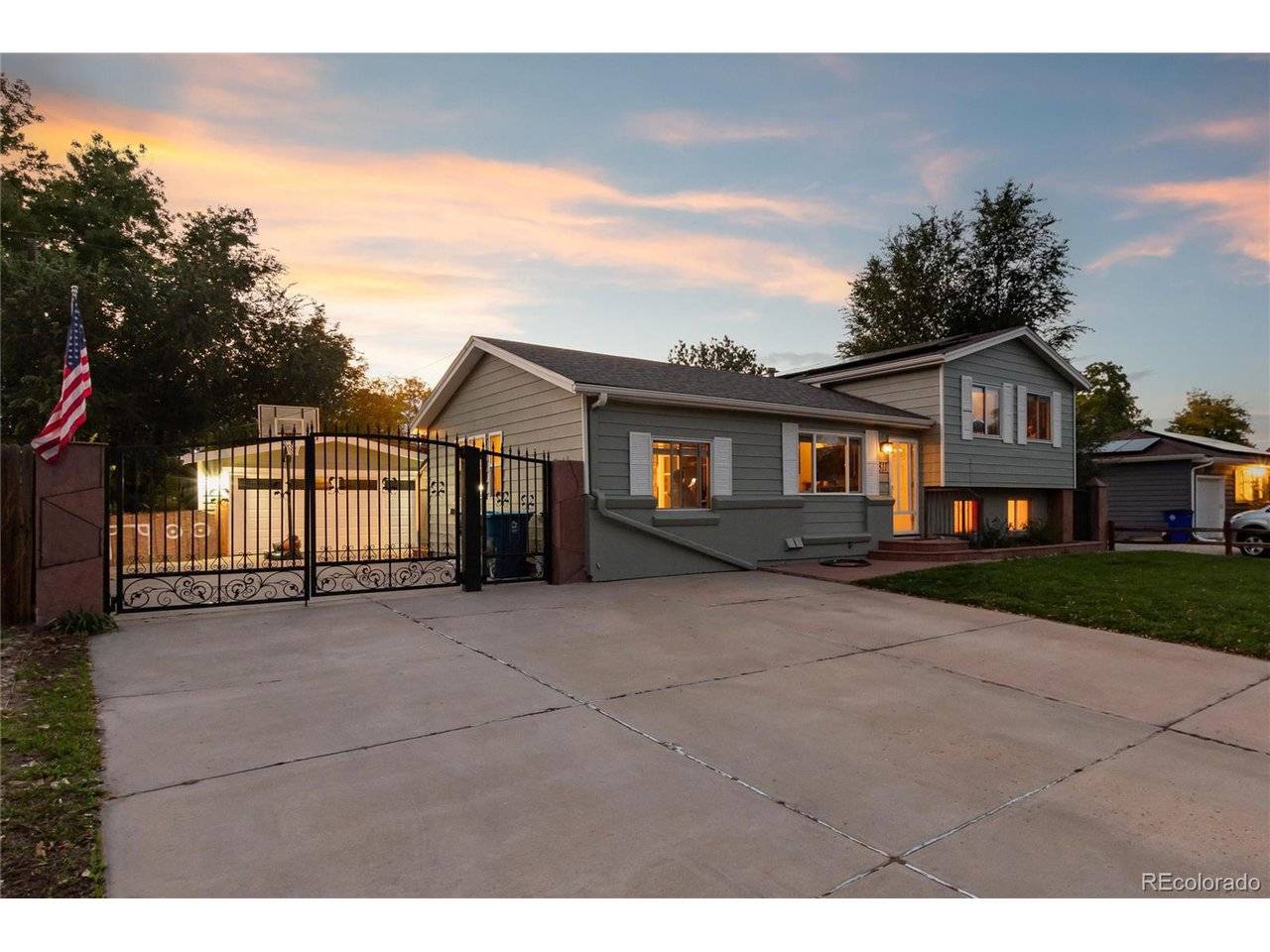 Aurora, CO 80012,Address not disclosed