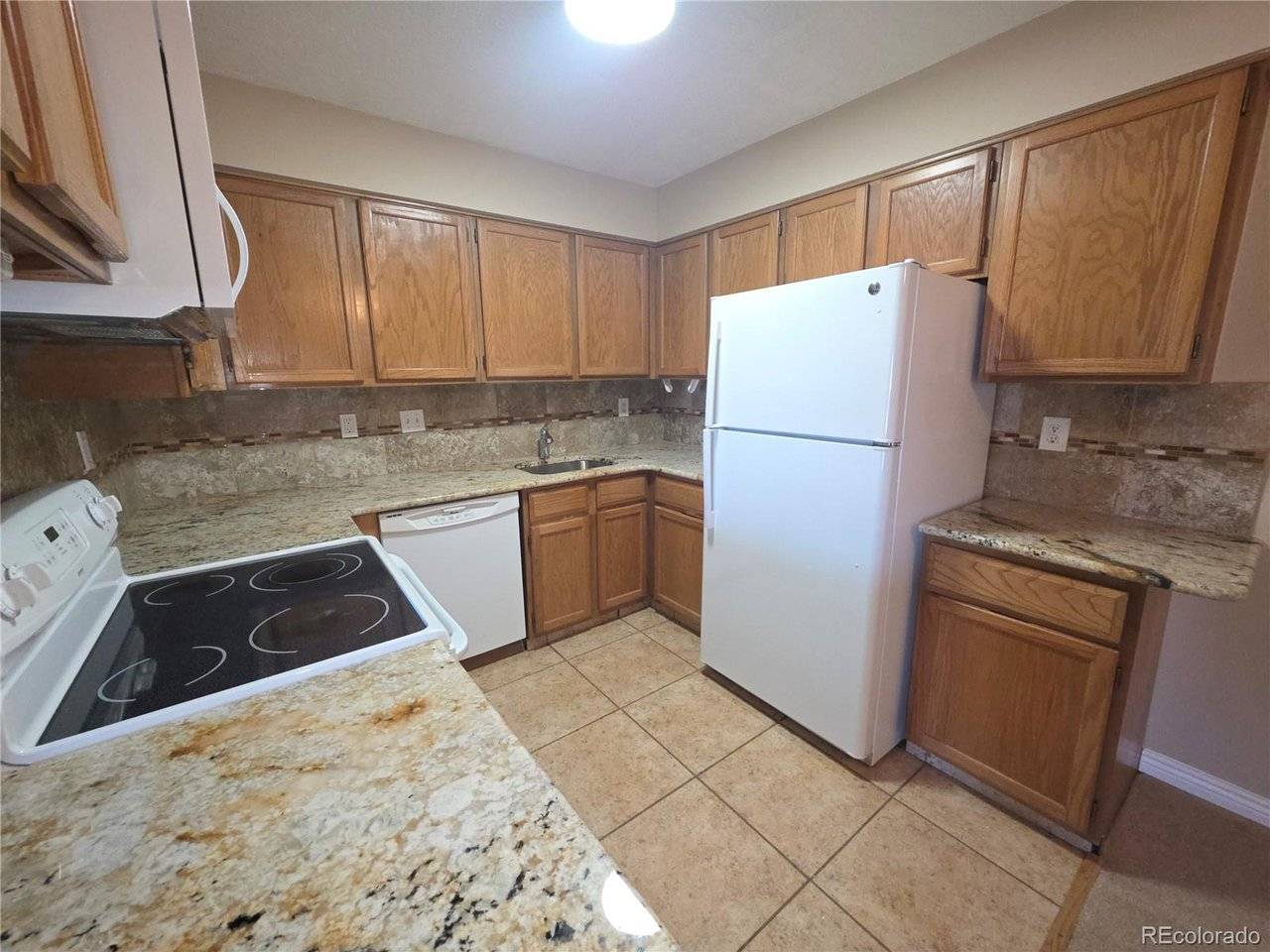 Lakewood, CO 80228,420 Zang #3-104