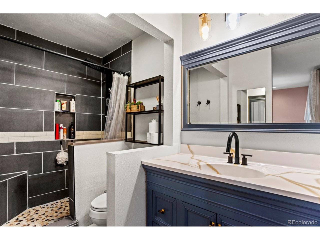 Littleton, CO 80120,5512 S Greenwood