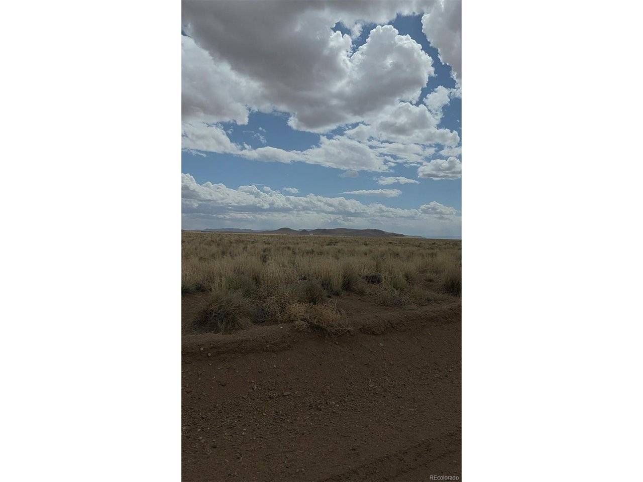 Blanca, CO 81123,17 E Denver Rd.