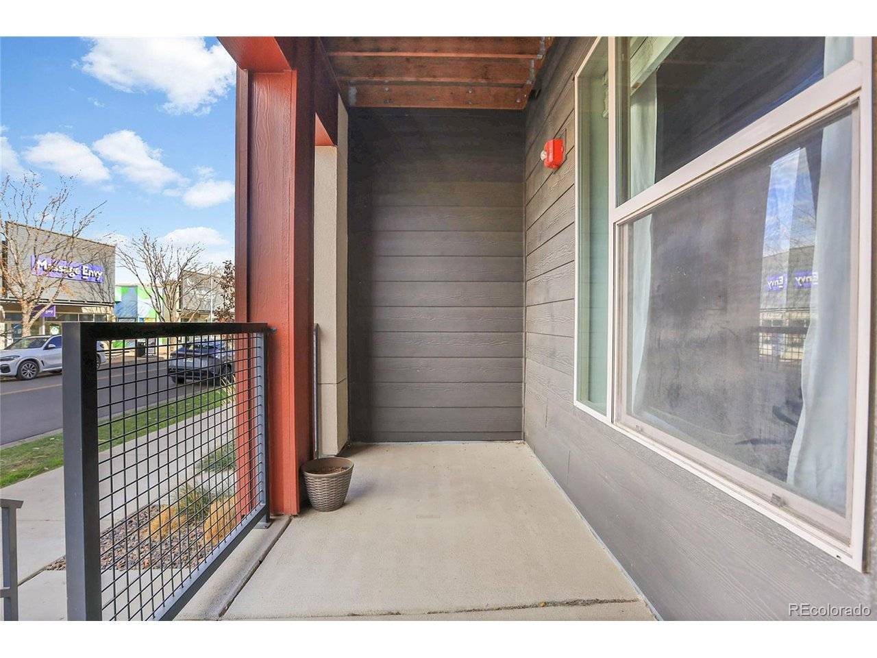 Lakewood, CO 80226,7040 W Alaska