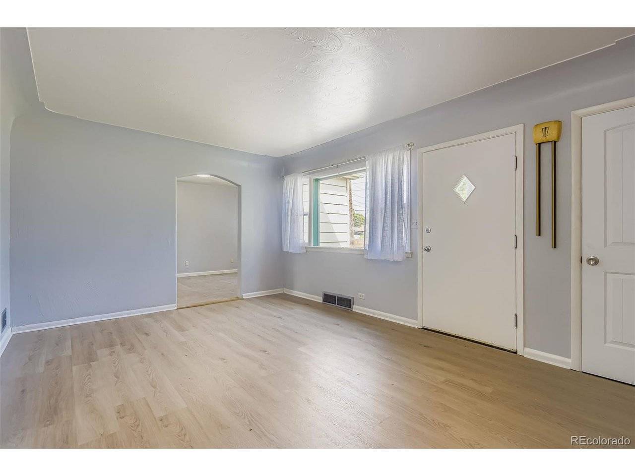 Littleton, CO 80120,1834 W Crestline