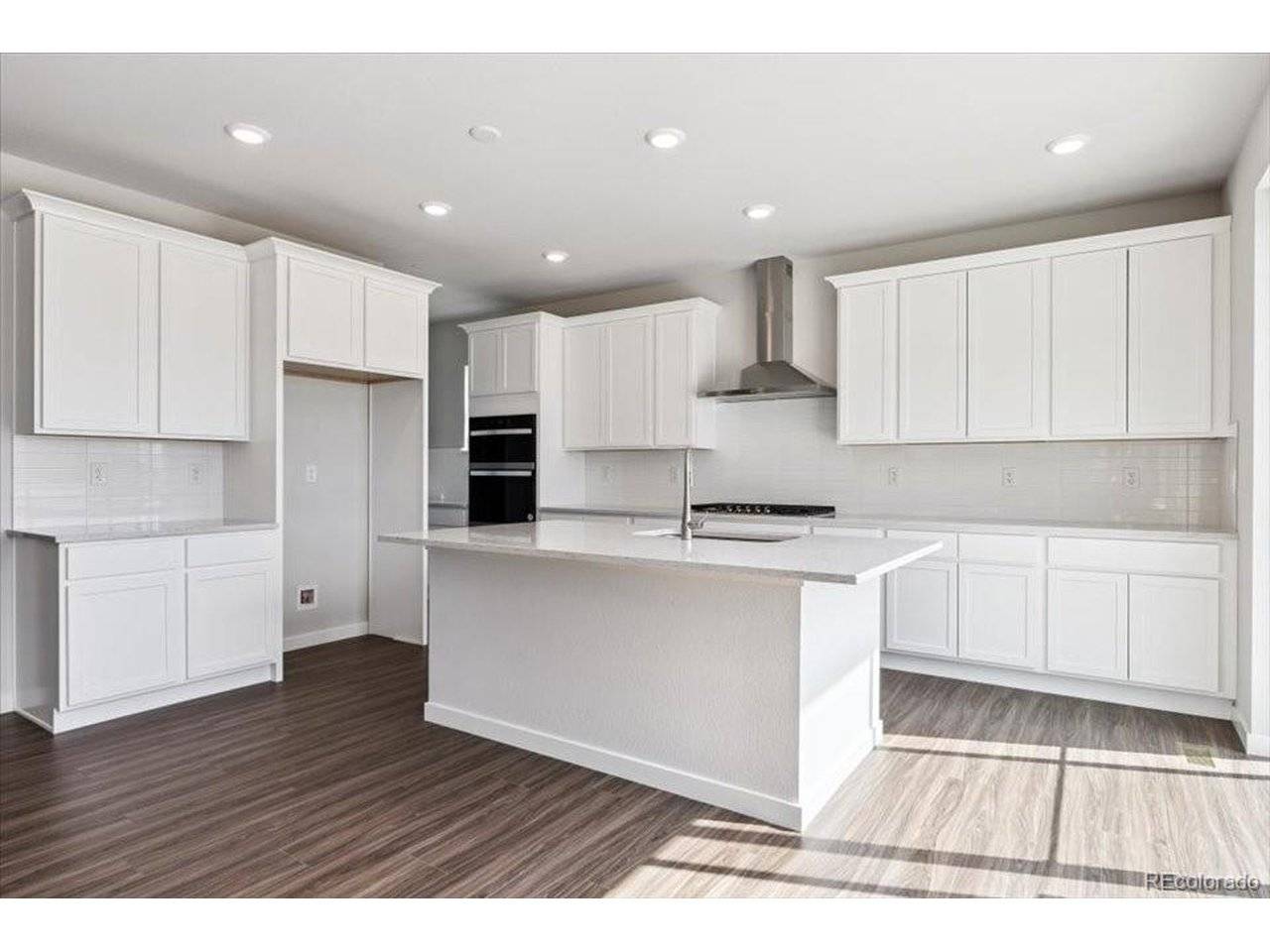 Lafayette, CO 80026,2524 Bailey