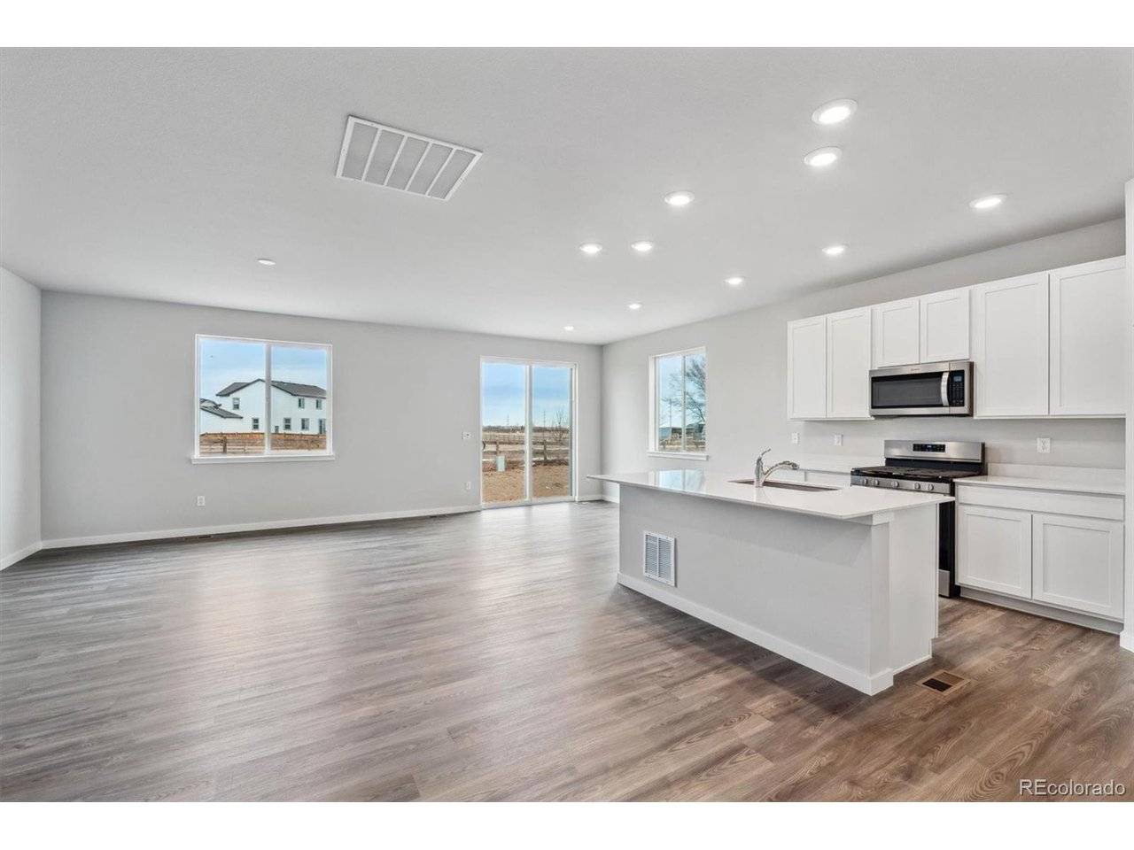 Mead, CO 80504,14424 Heritage