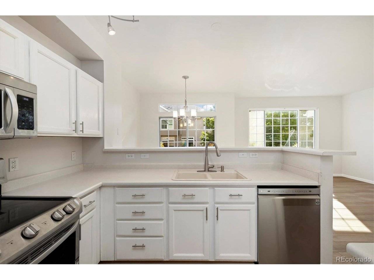 Littleton, CO 80128,Address not disclosed