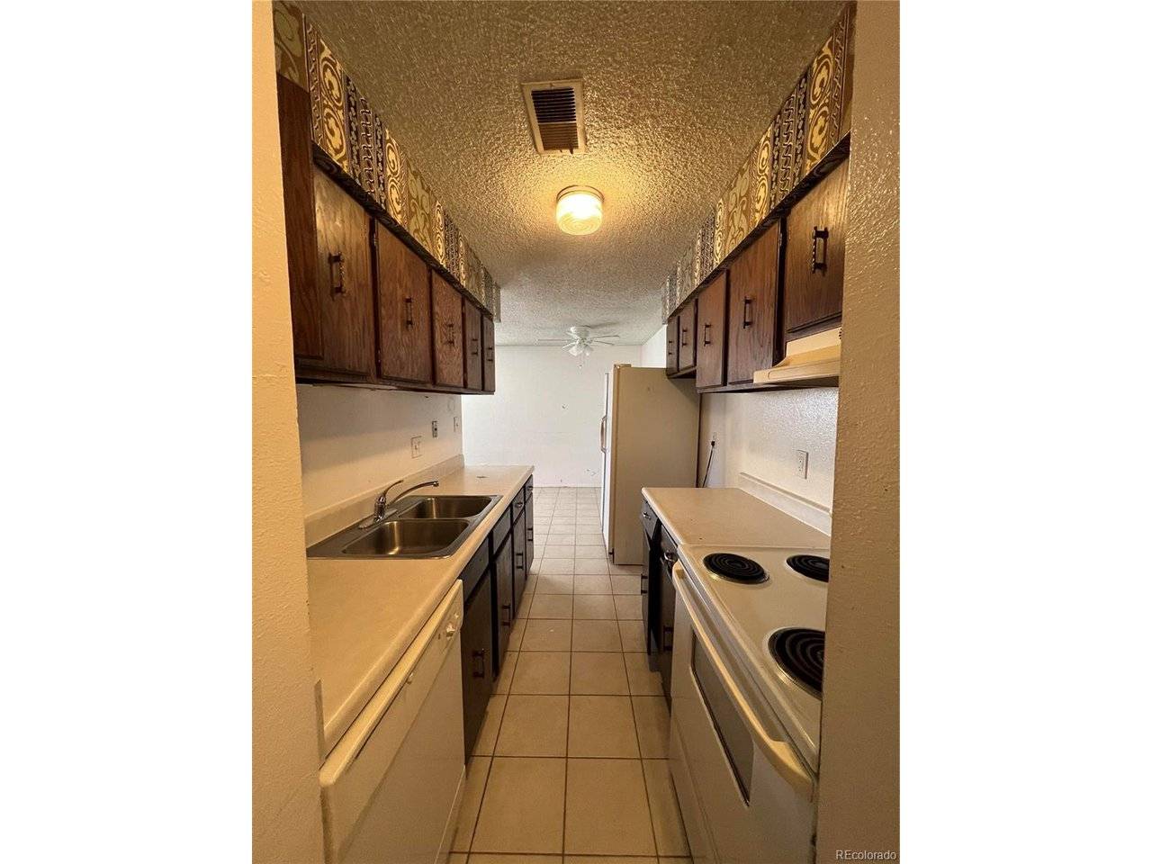 Denver, CO 80237,7755 E Quincy #105A6