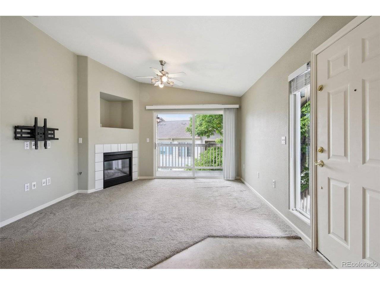 Littleton, CO 80123,8775 W Berry #203