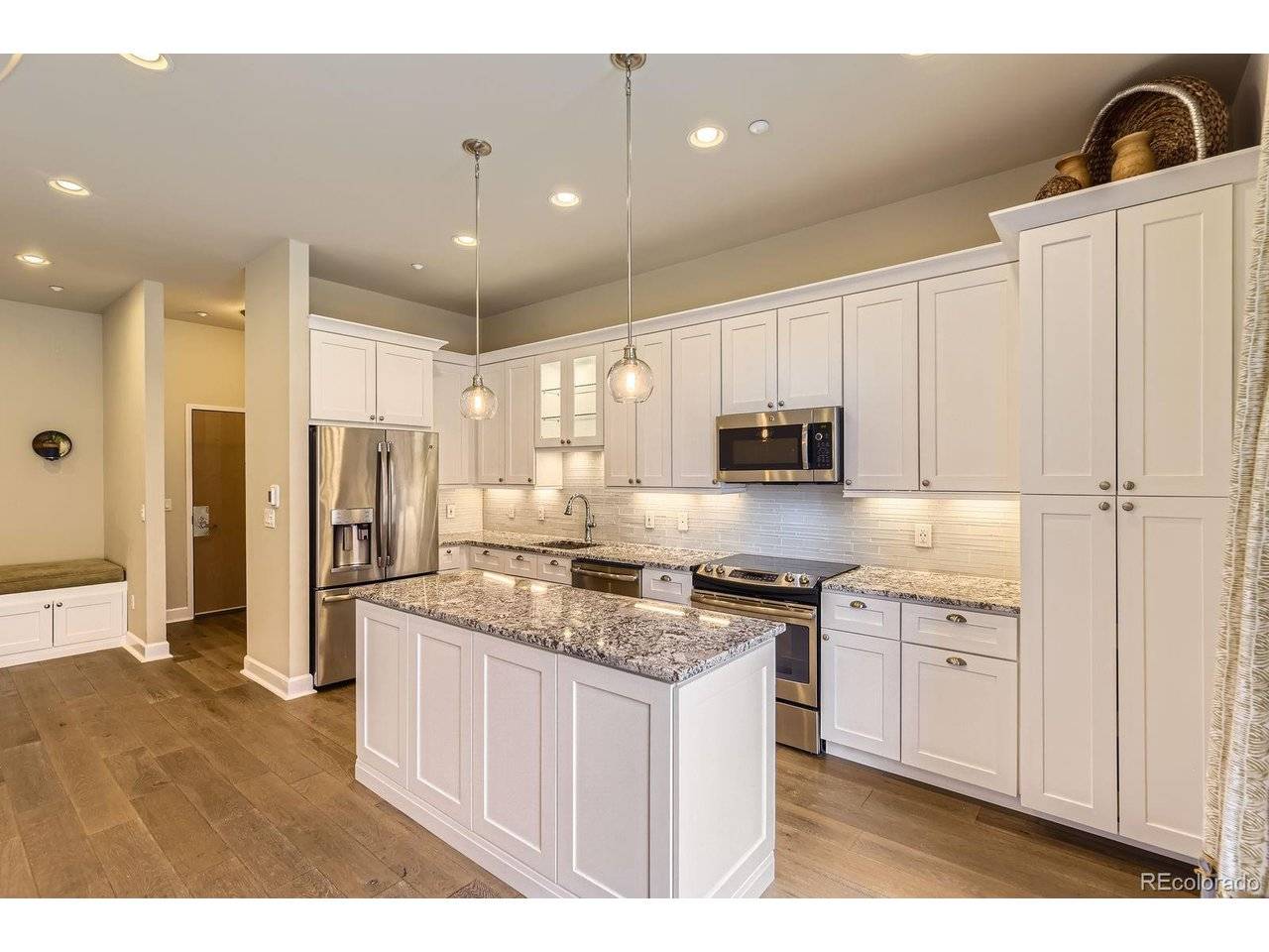 Englewood, CO 80111,5677 S Park #A308