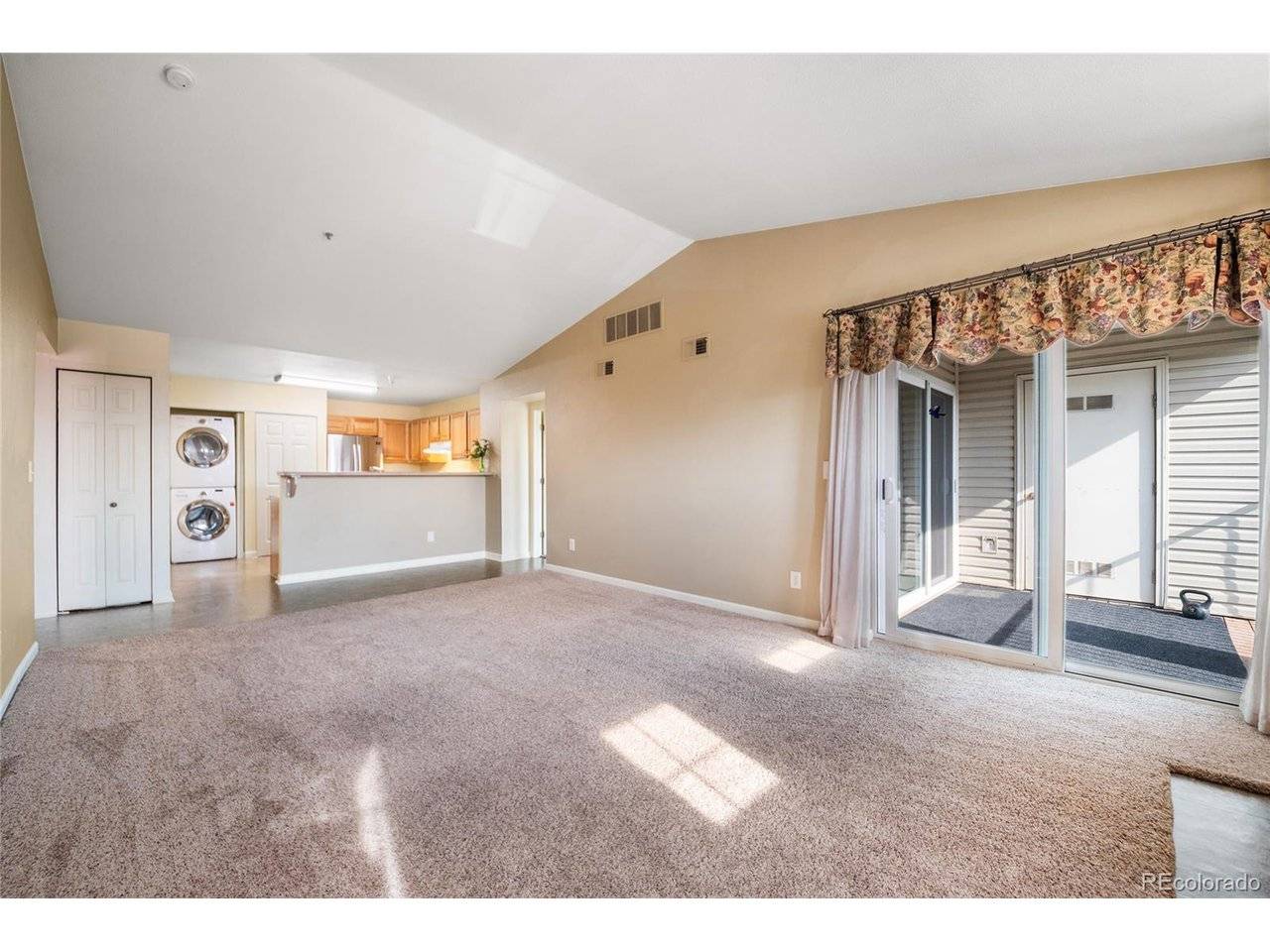 Littleton, CO 80127,5667 S Urban #304