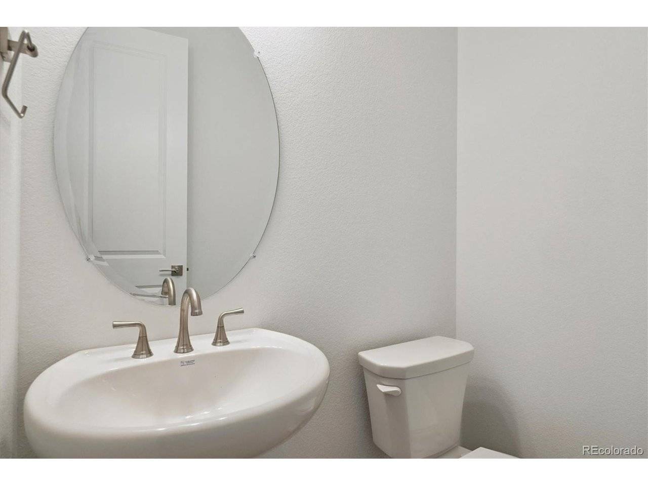 Littleton, CO 80125,8338 Snake River