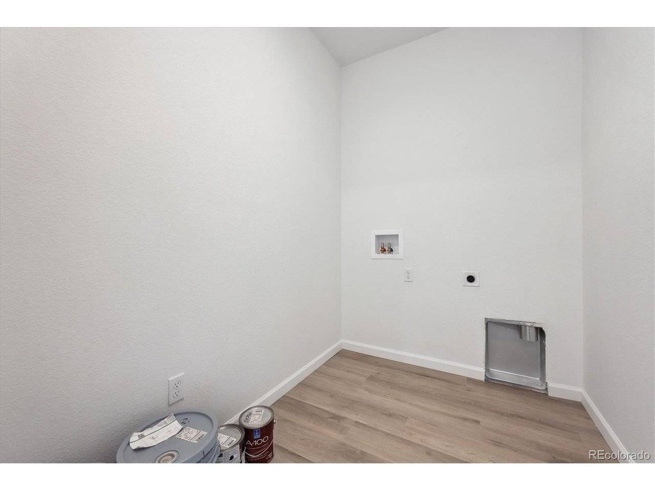 Aurora, CO 80019,24780 E 39th