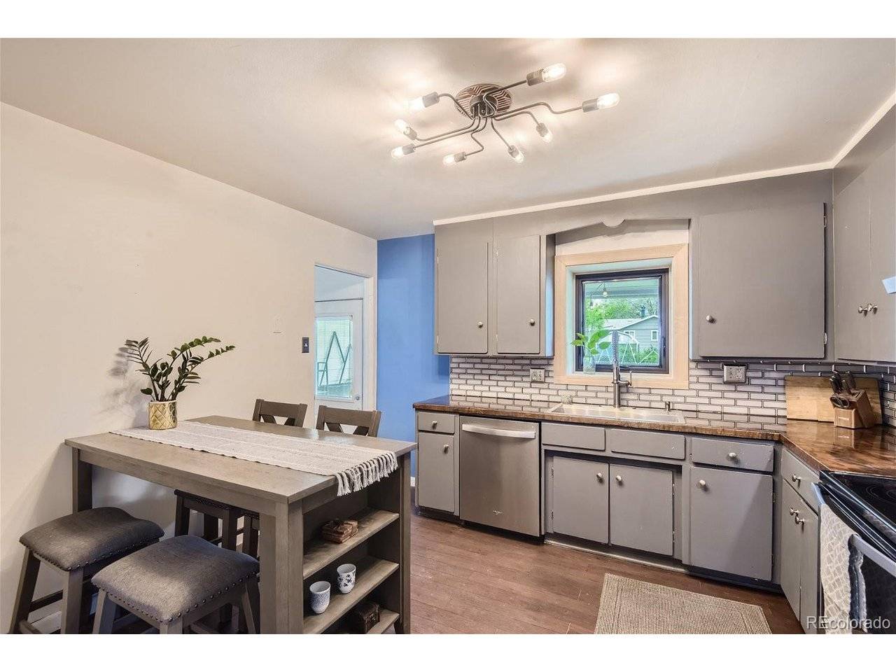 Lakewood, CO 80226,Address not disclosed