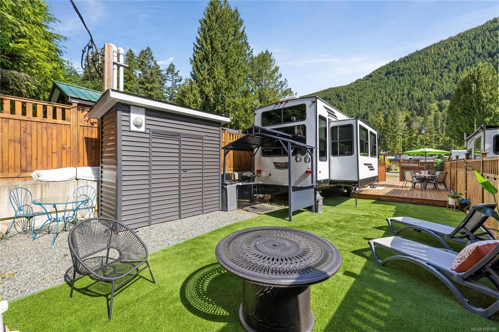 8389 Sa-Seen-Os Rd ##4A, Youbou, BC V0R 3E1