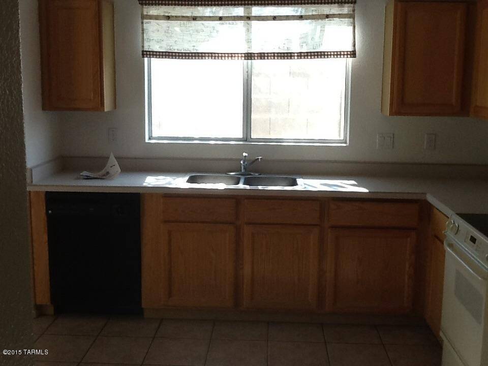 Tucson, AZ 85743,8732 N Biscay Place
