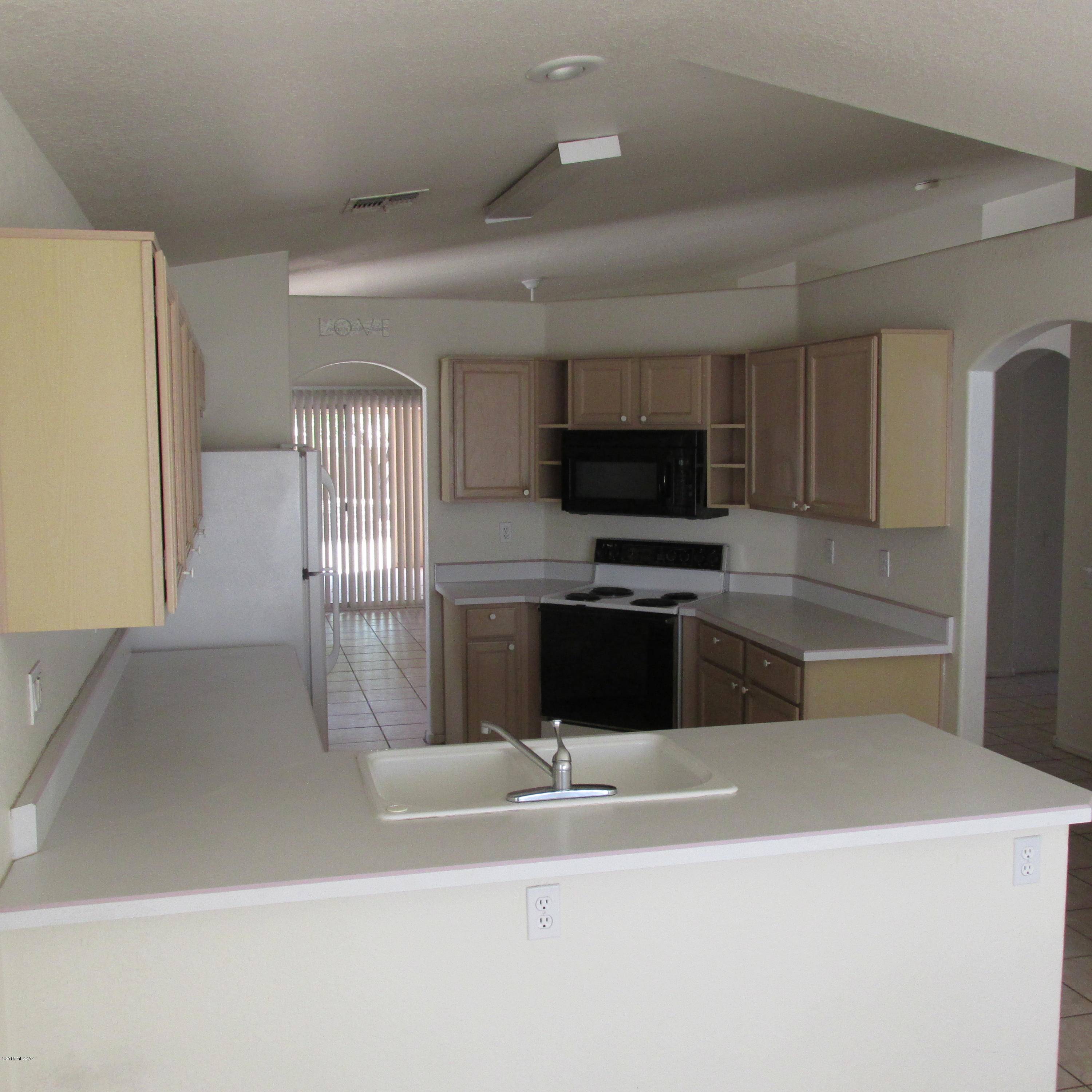 Tucson, AZ 85742,2647 W Mountain Heights Court