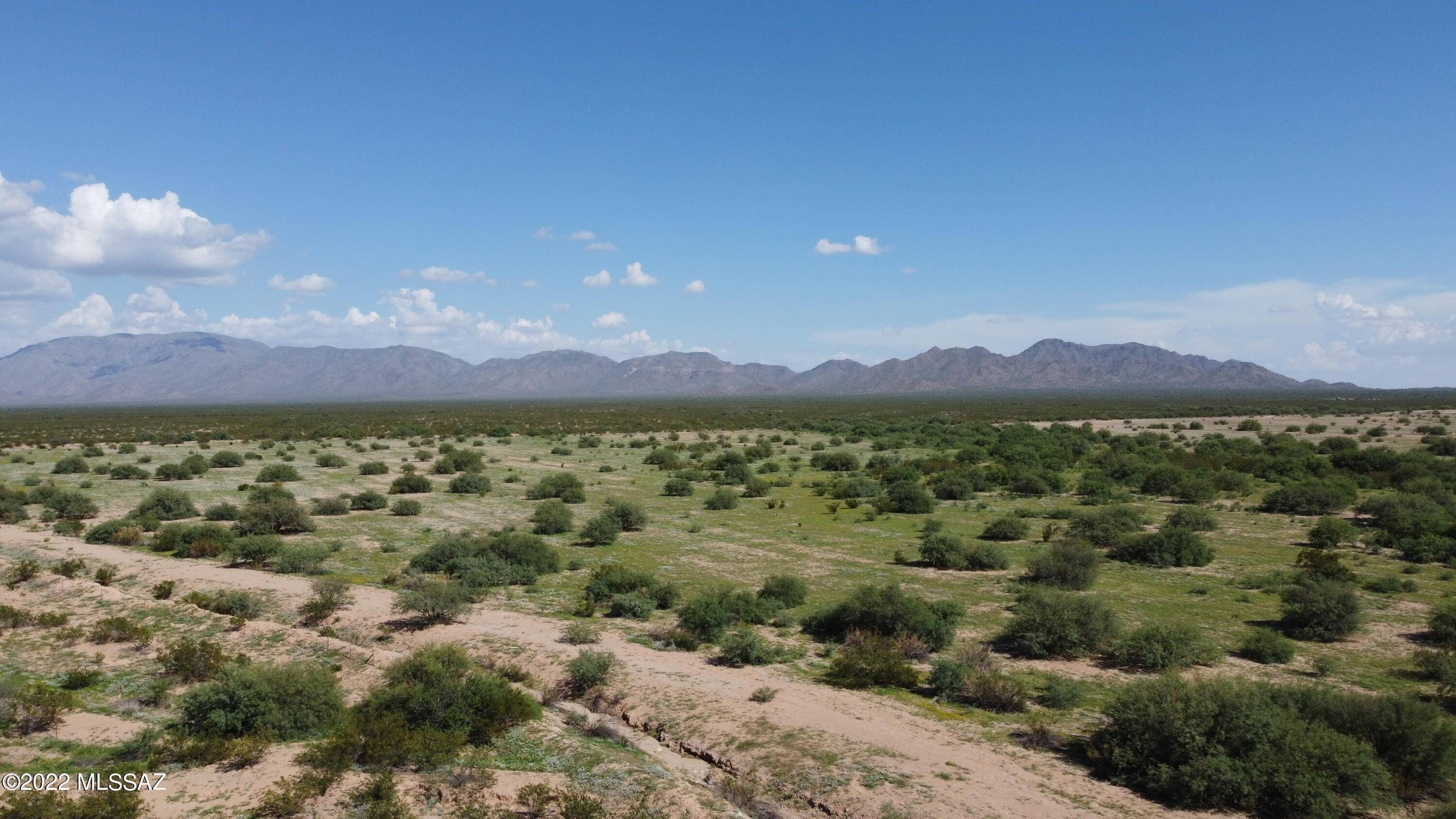 Wenden, AZ 85357,59acres US-60  #-