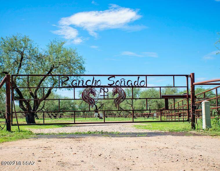 Amado, AZ 85645,3155 W Elephant Head Road