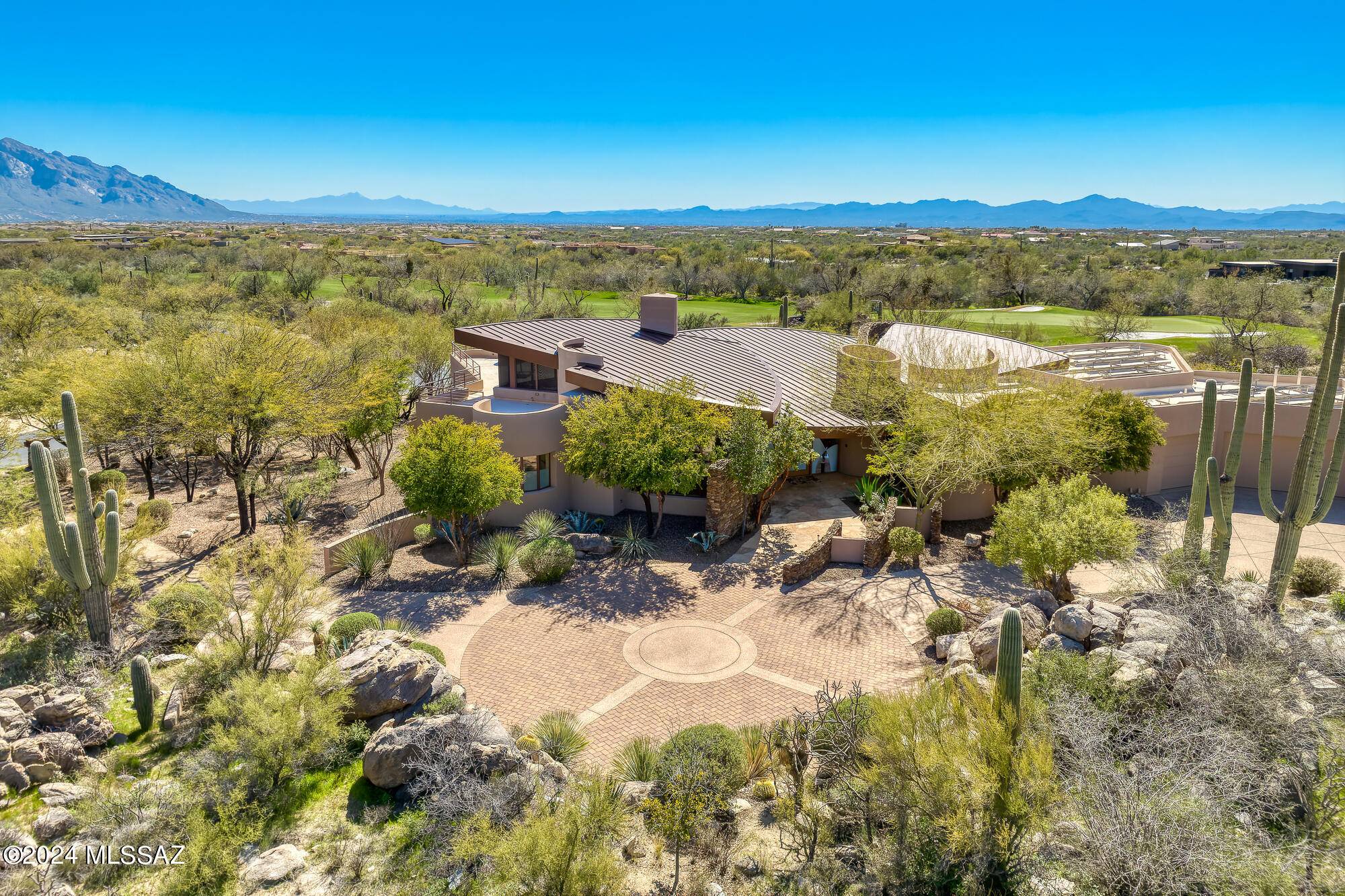 Oro Valley, AZ 85755,14435 N Travertine Place