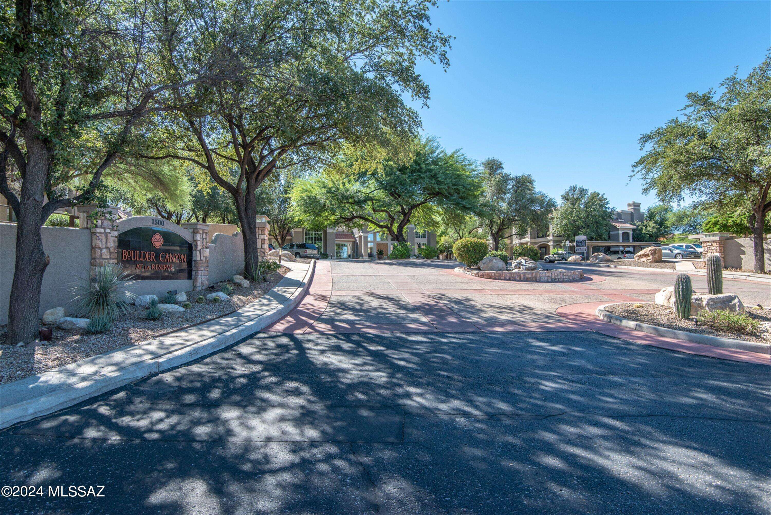 Tucson, AZ 85737,1500 E Pusch Wilderness Drive #15204