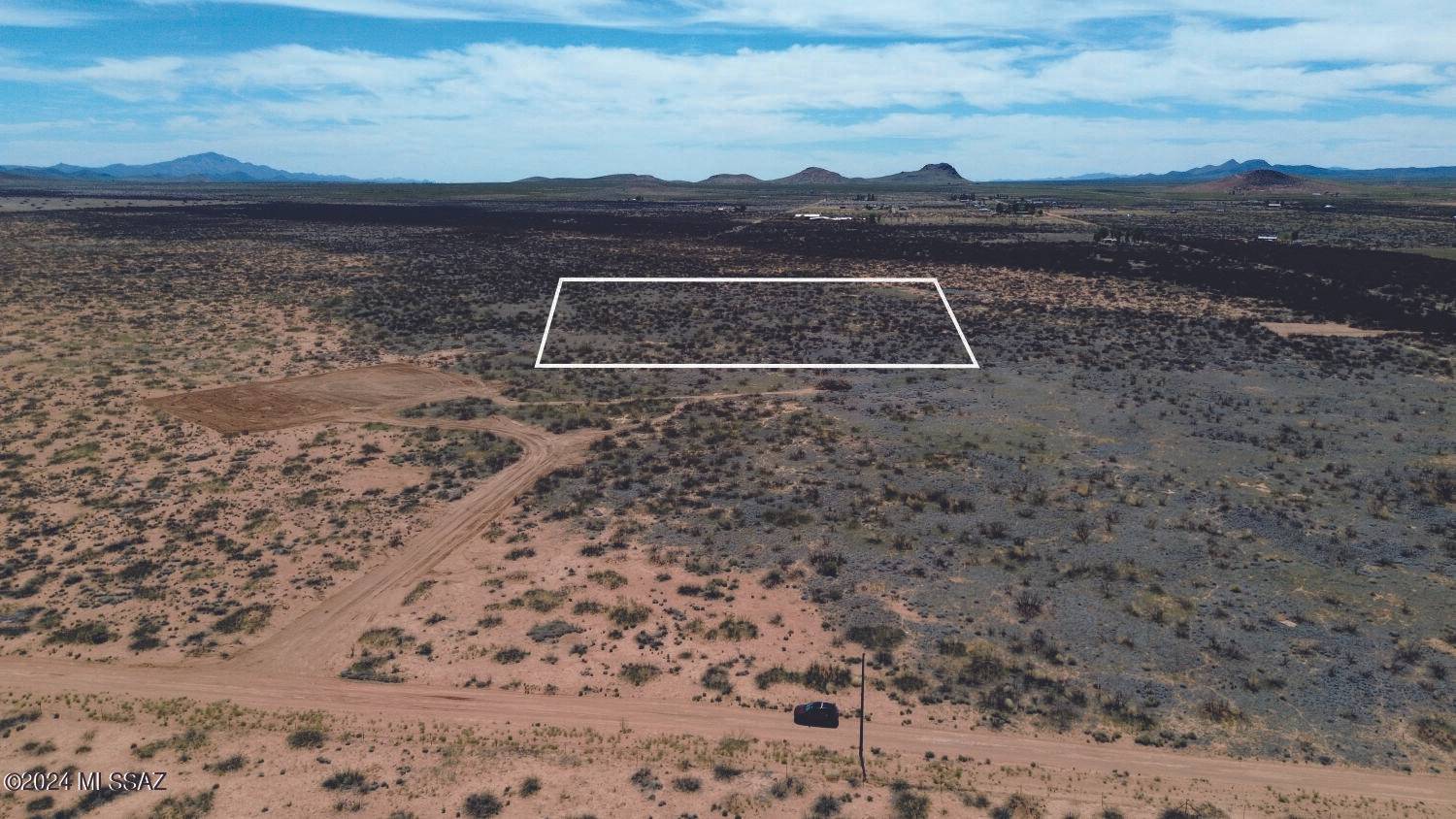 Pearce, AZ 85625,10.03 Acre E White Tail Road #28