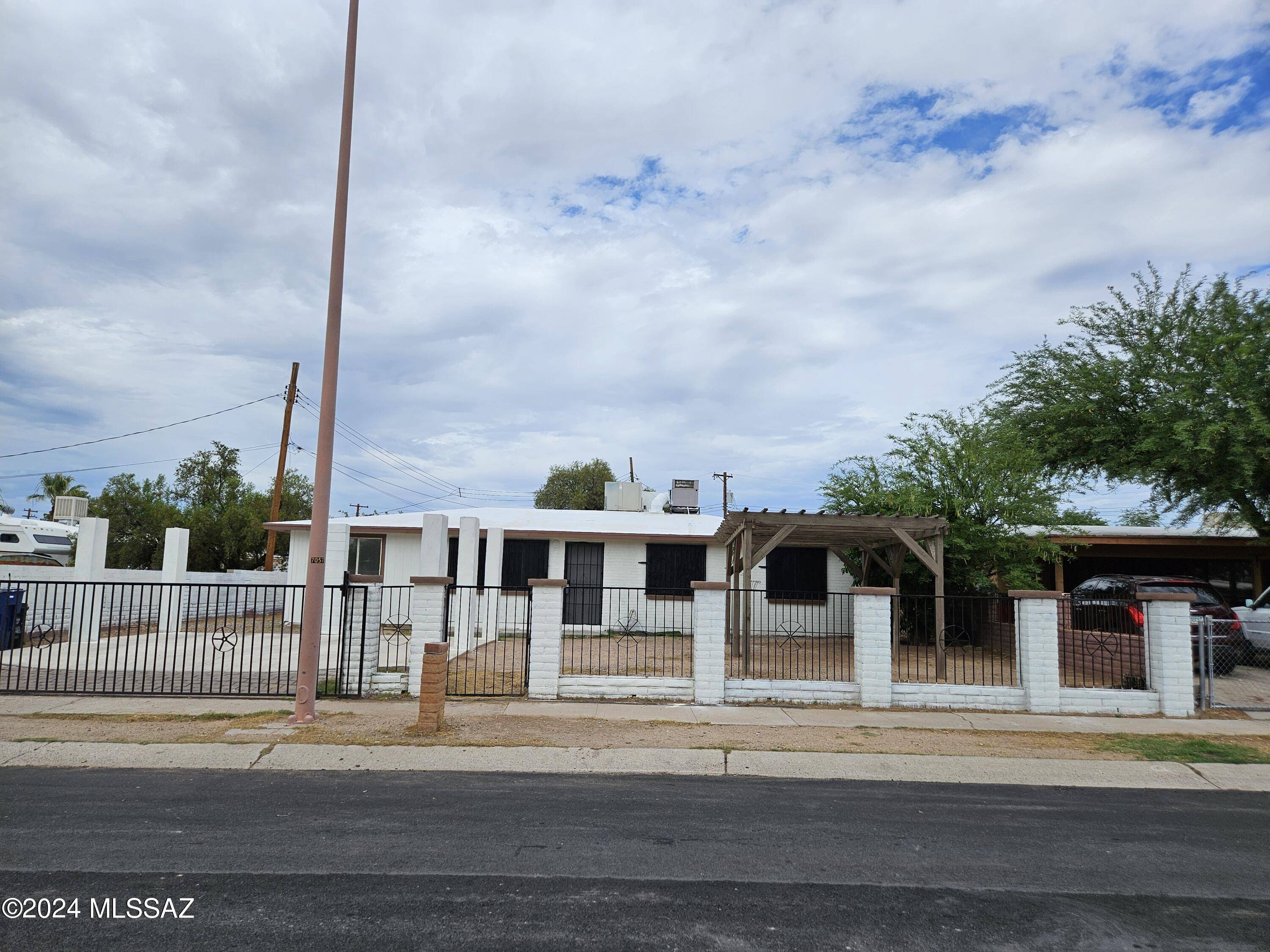 Tucson, AZ 85706,7057 S Lundy Drive