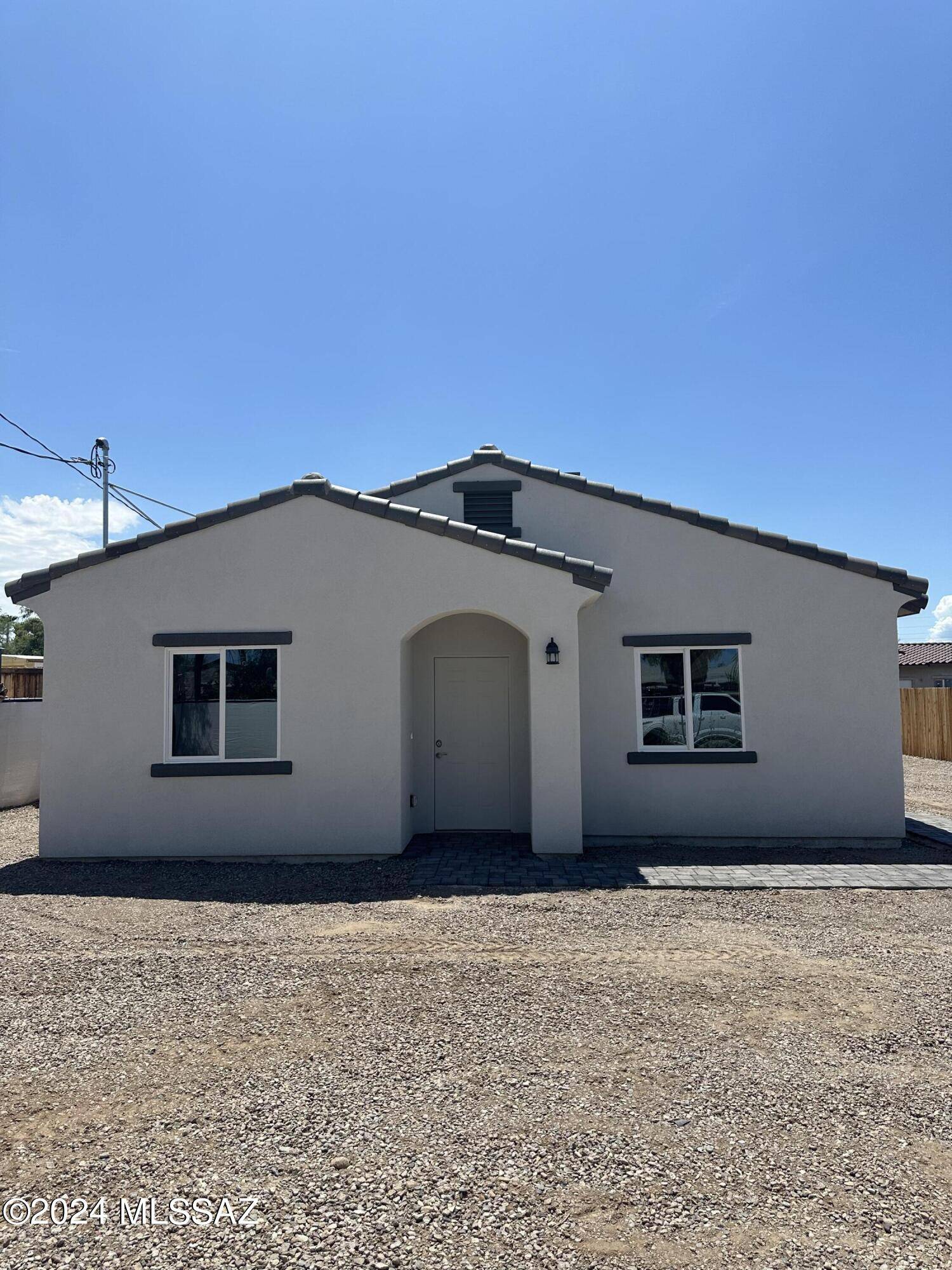 Tucson, AZ 85705,1333 W El Caminito Place