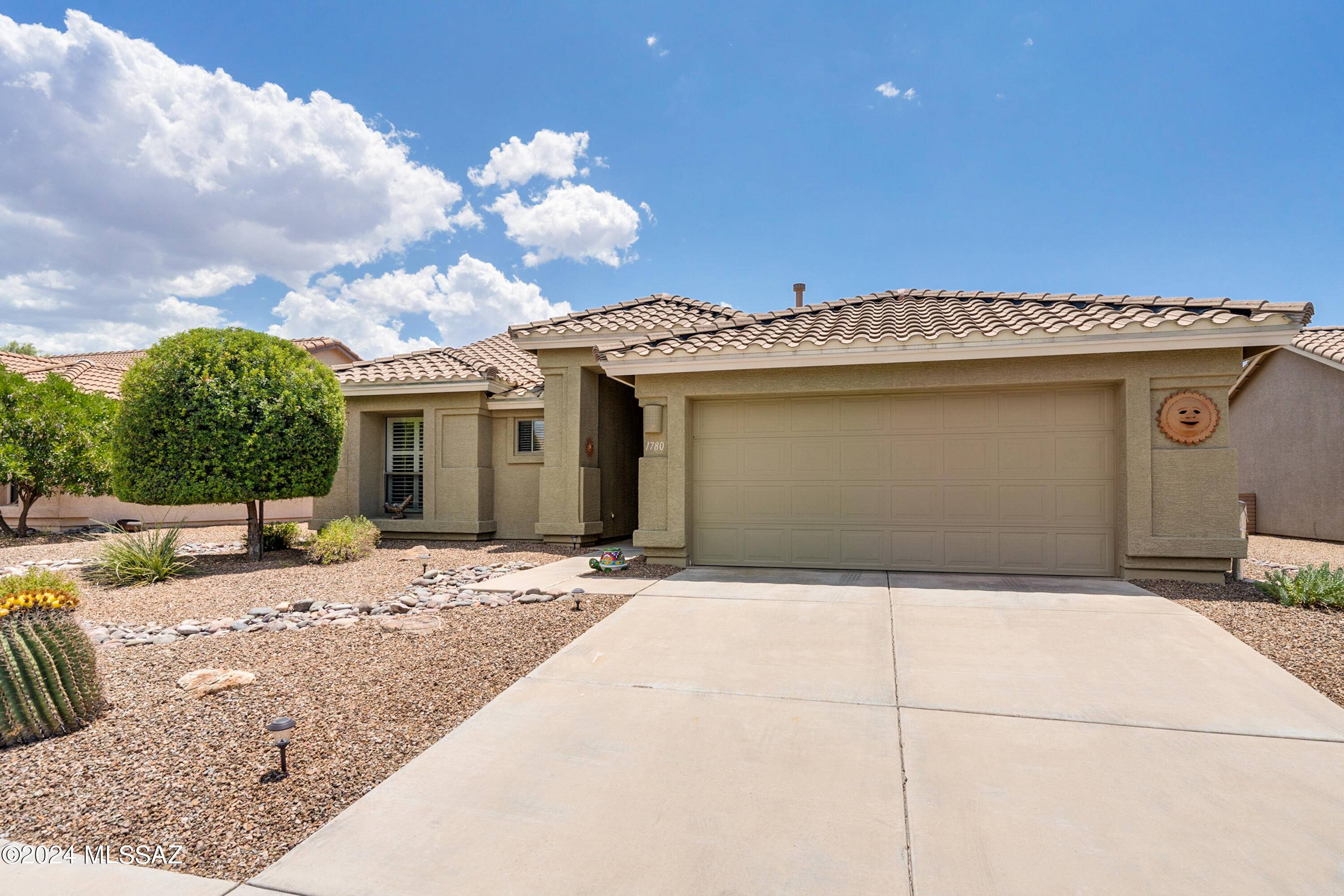 Green Valley, AZ 85614,1780 E Redstart Road