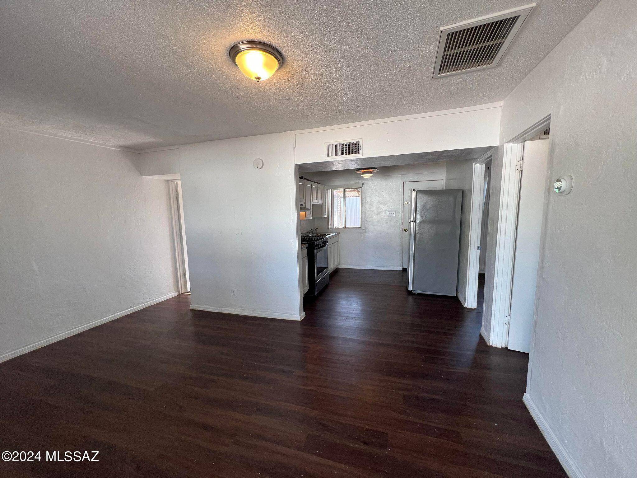 Tucson, AZ 85705,464 E Delano Street #1