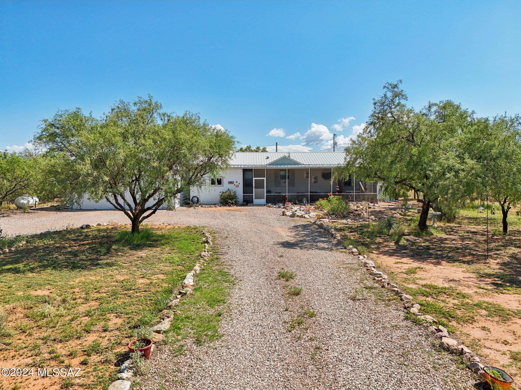 Benson, AZ 85602,2485 W Columbine Lane