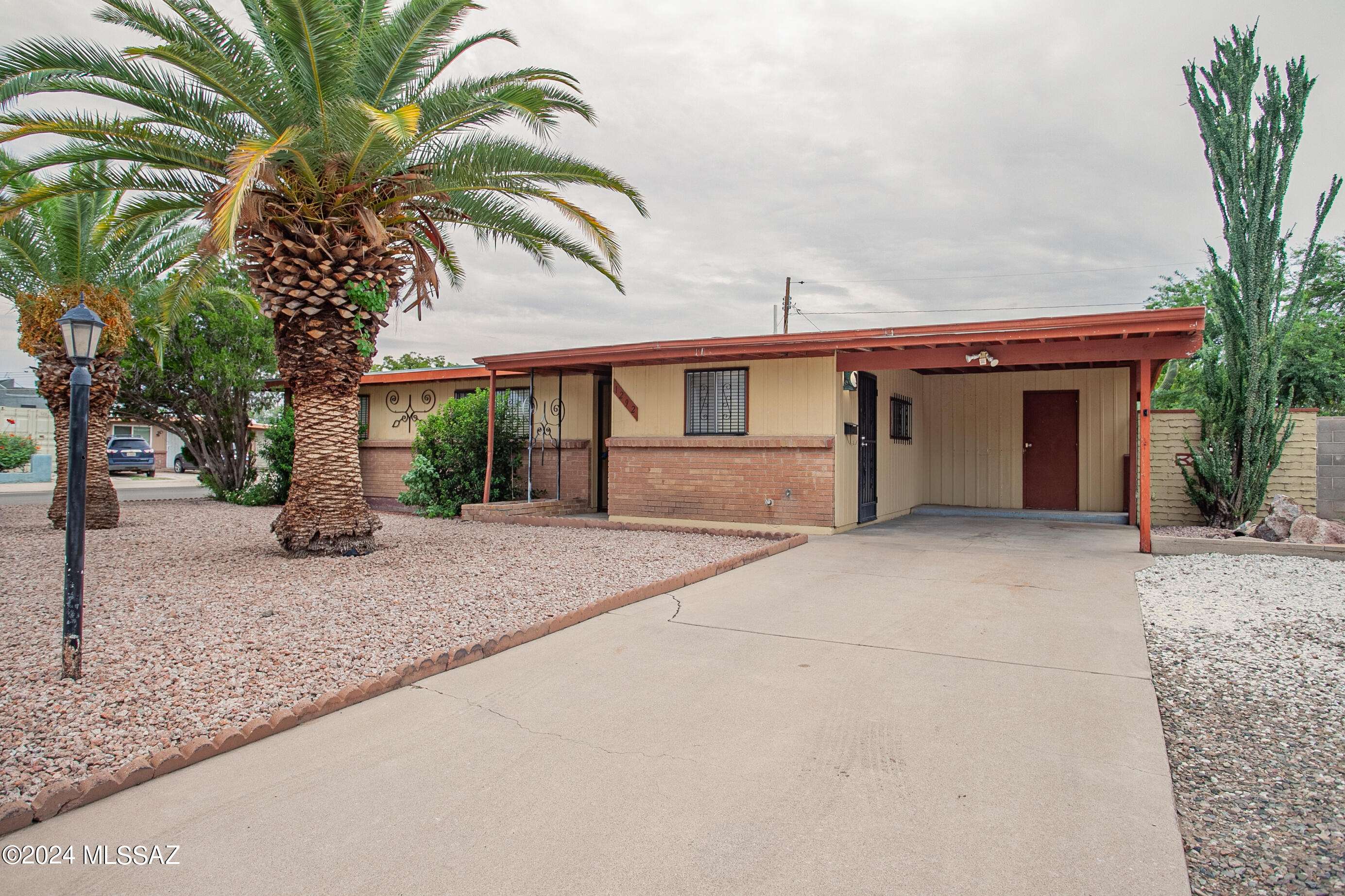 Tucson, AZ 85705,1292 W Pelaar Street