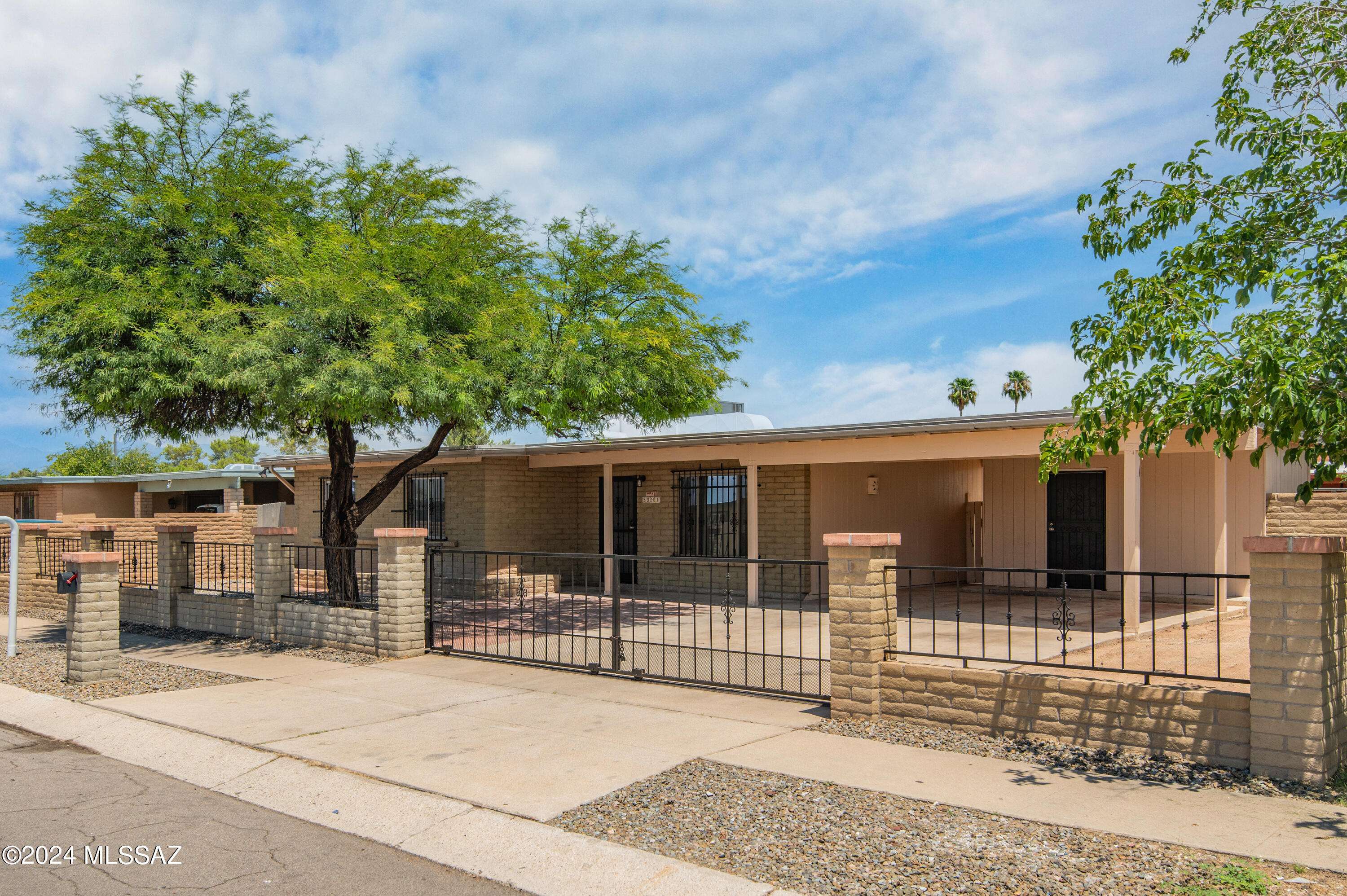 Tucson, AZ 85706,5141 S Greenway Drive