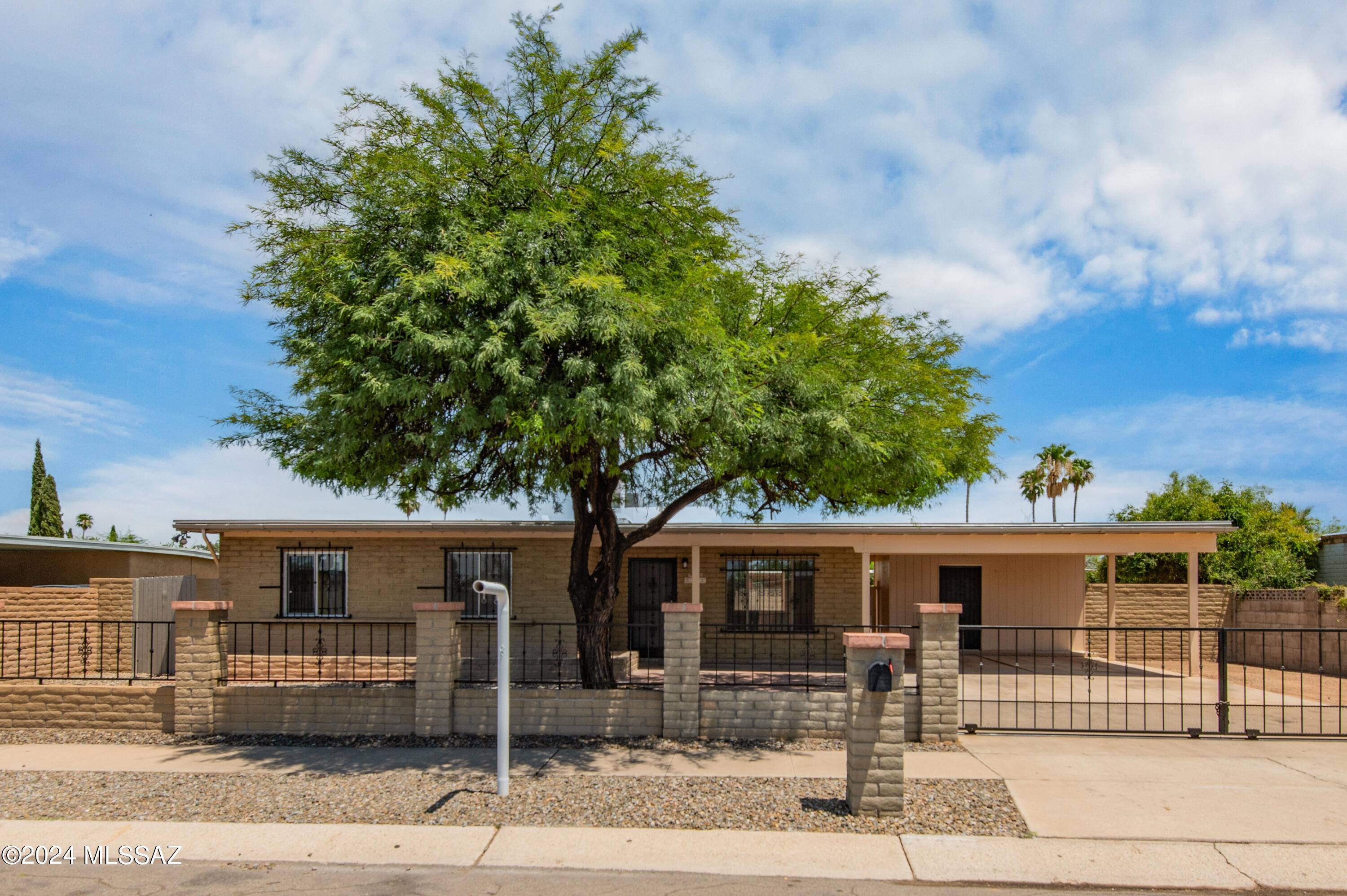 Tucson, AZ 85706,5141 S Greenway Drive