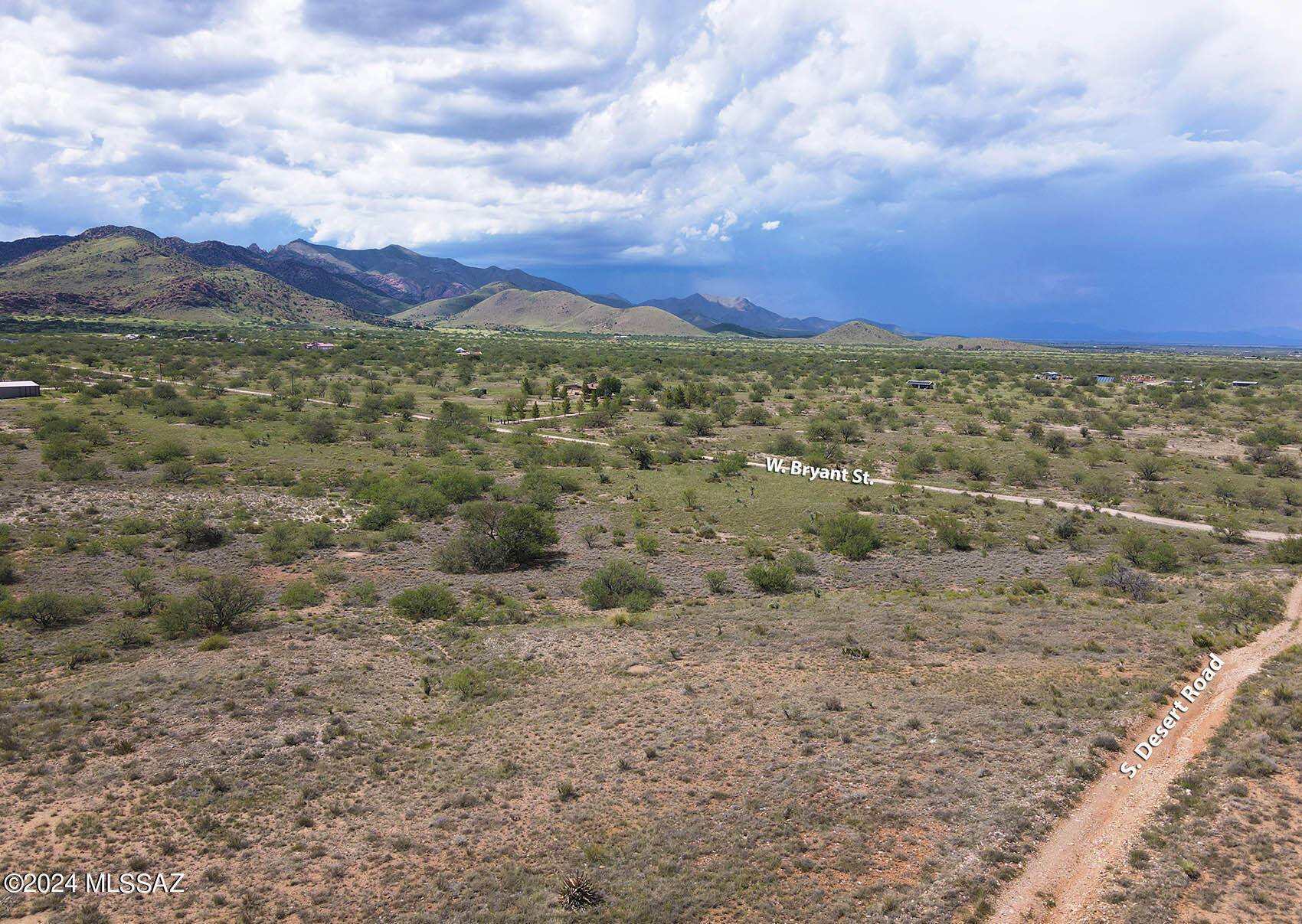 Pearce, AZ 85625,15 AC S Desert Road #186