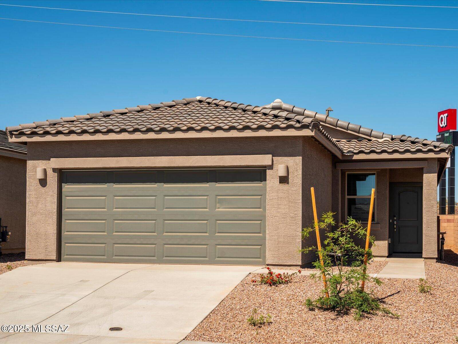Tucson, AZ 85706,4766 E Greenway Wash Drive
