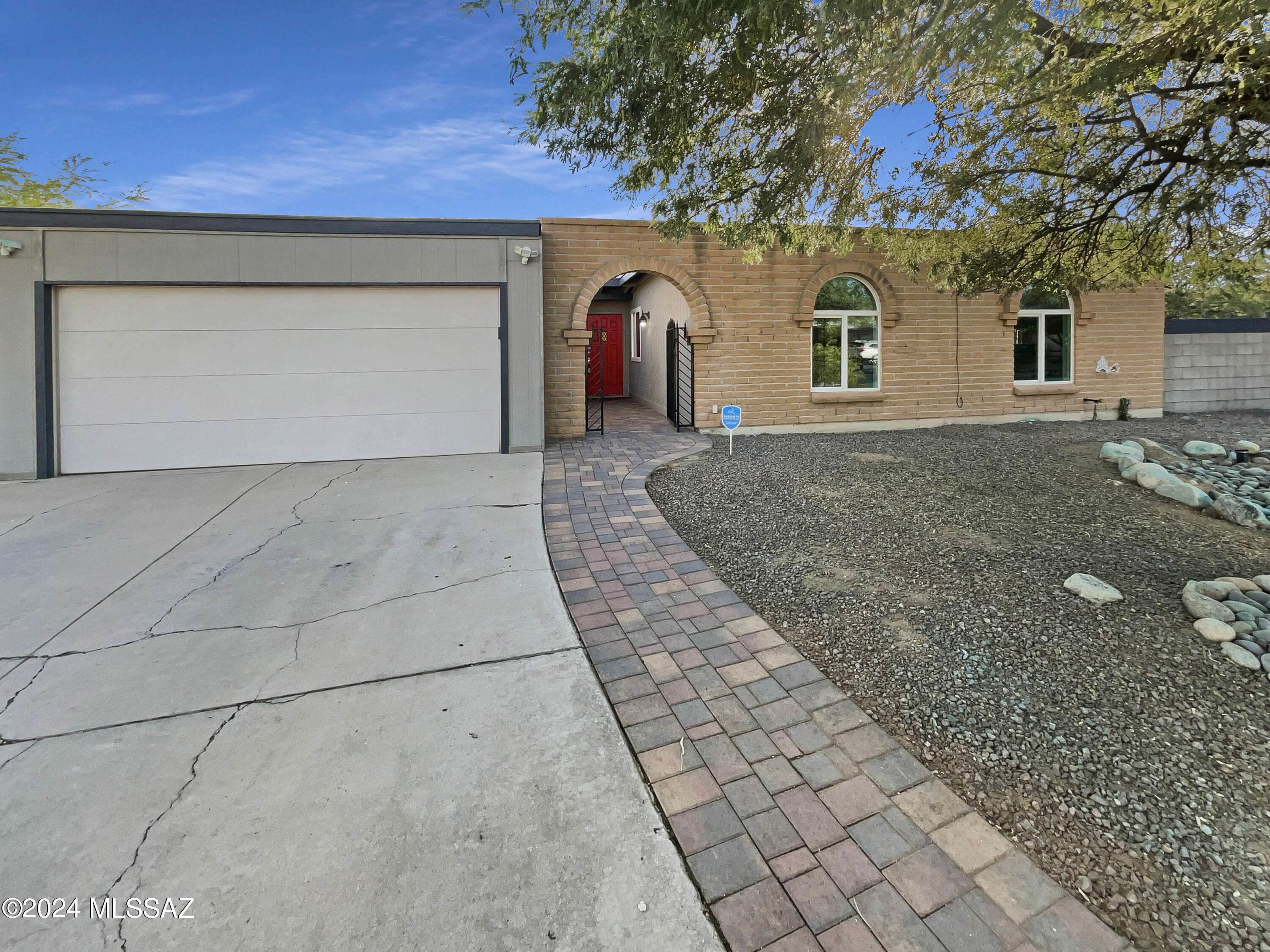 Tucson, AZ 85741,3529 W Marlene Place