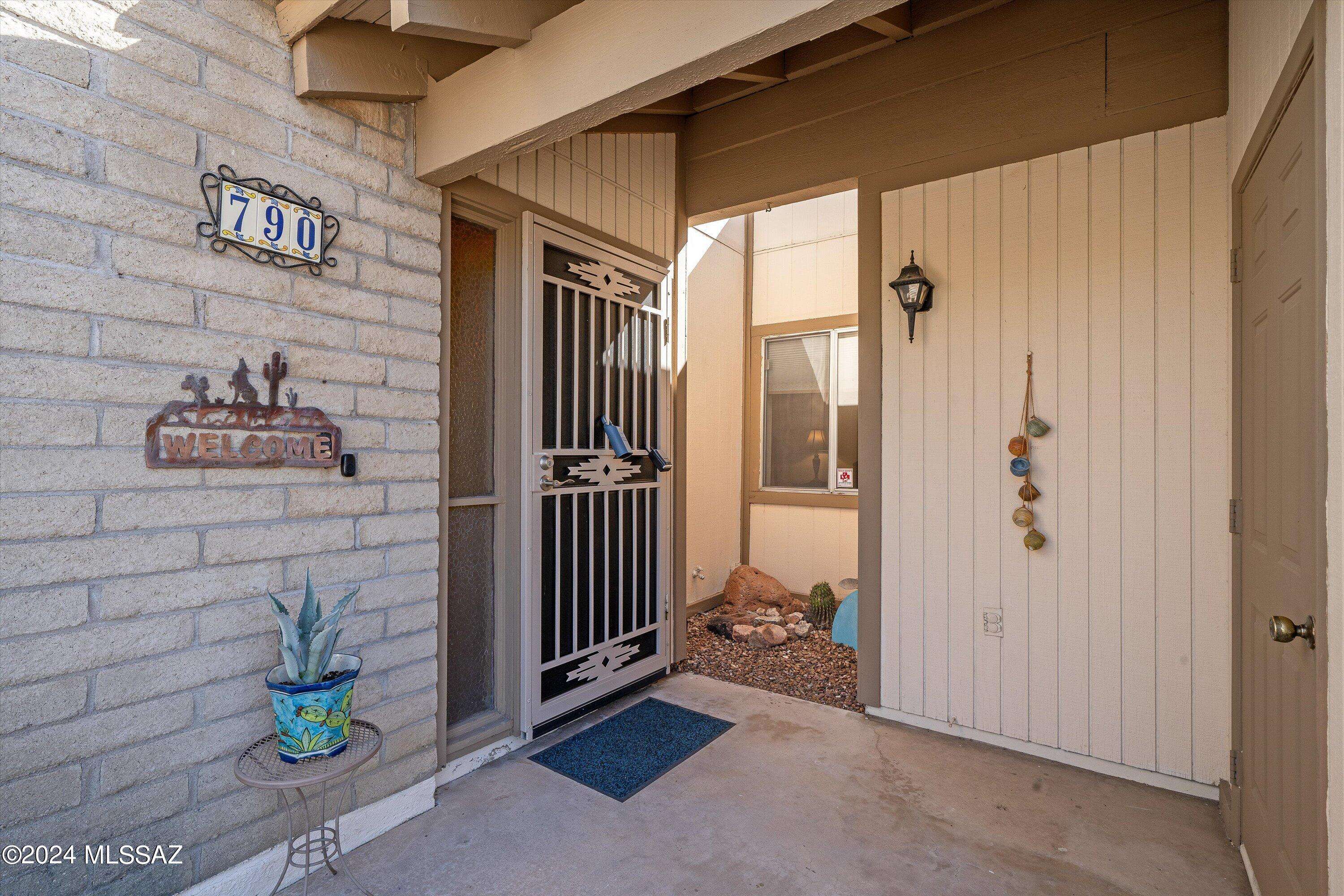 Green Valley, AZ 85622,790 W Camino Iturbide