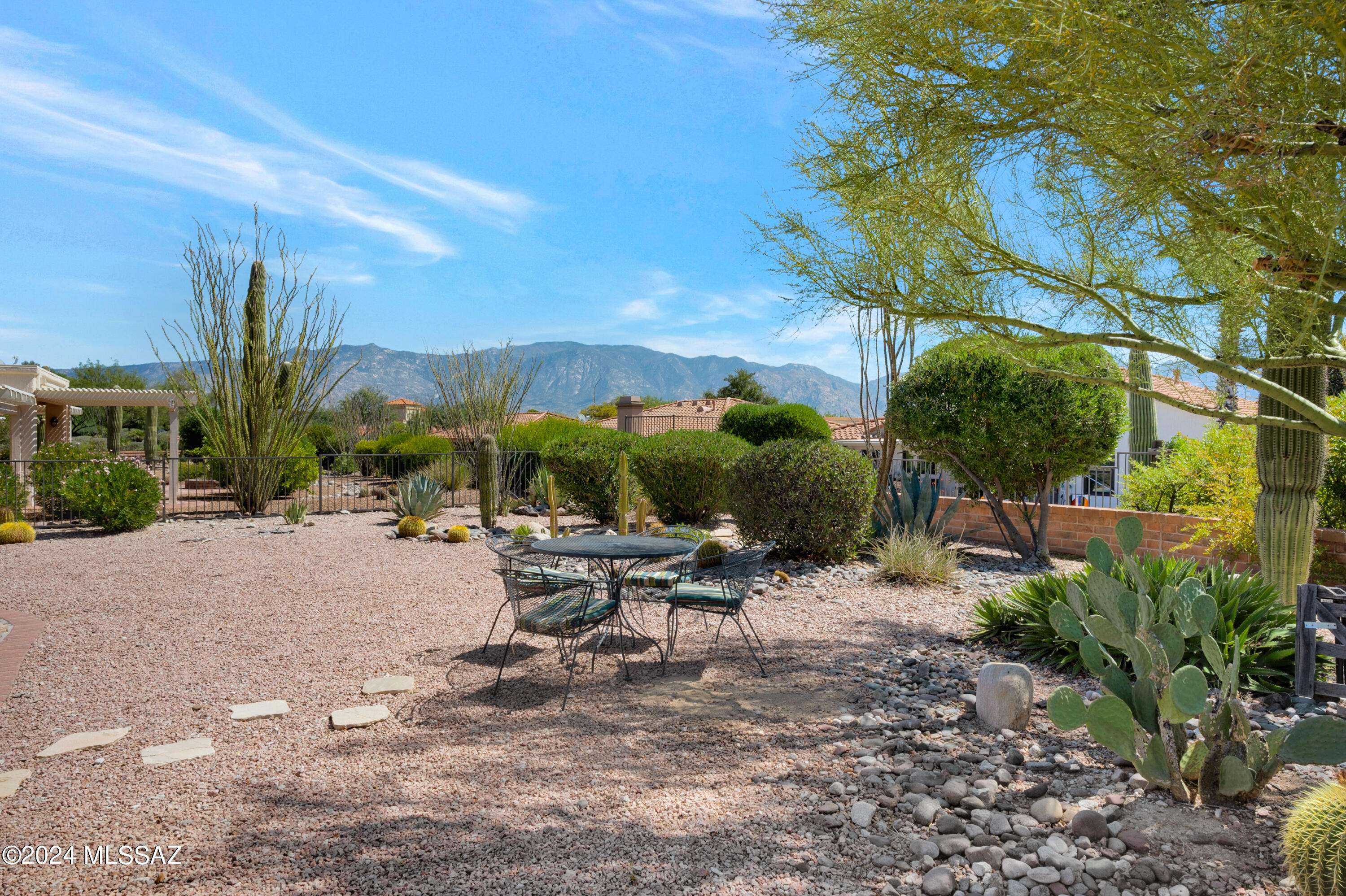 Oro Valley, AZ 85755,14317 N Sky Trail