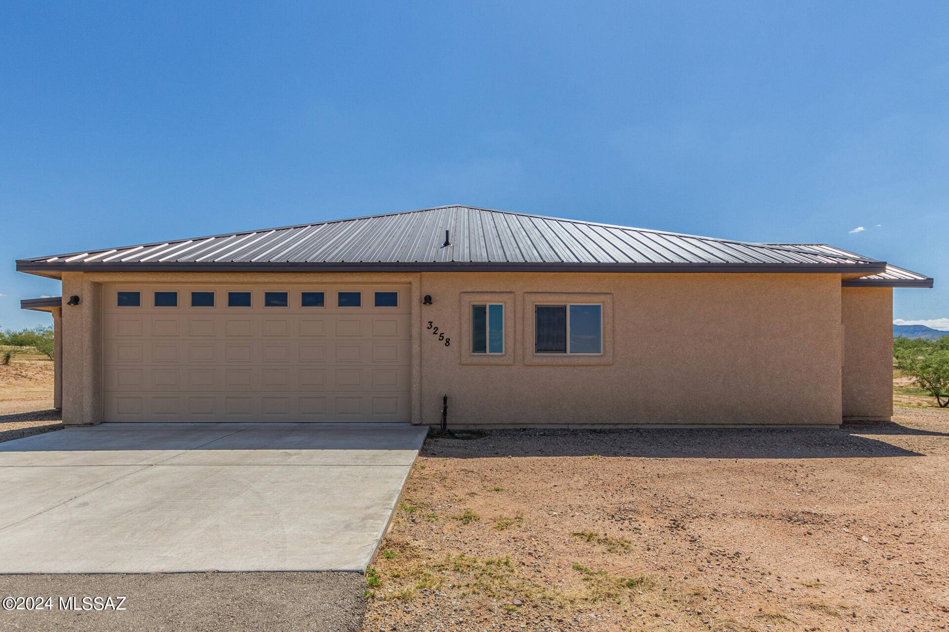 Benson, AZ 85602,3258 W Thunder Pass Road