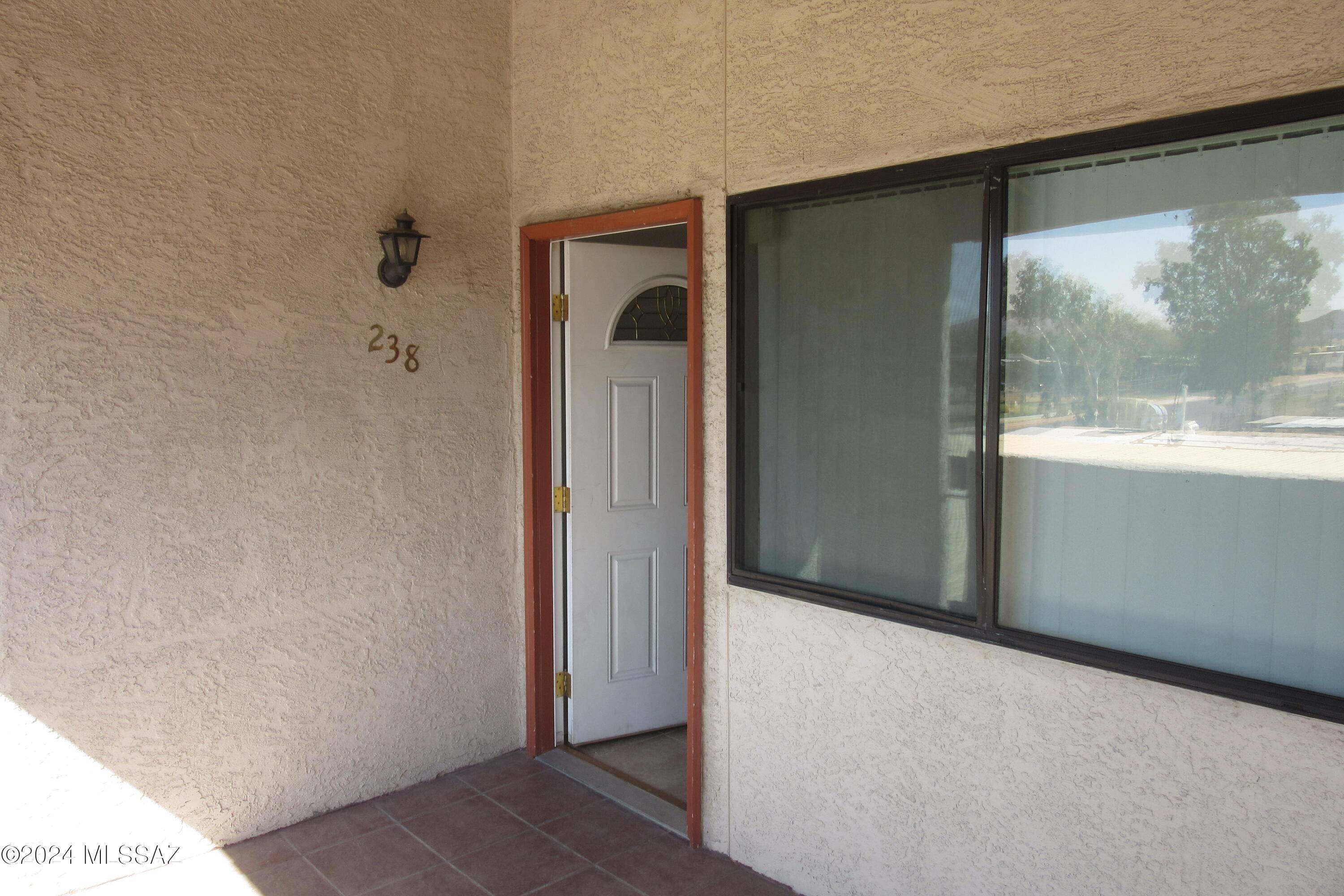 Tucson, AZ 85705,455 W Kelso Street #238