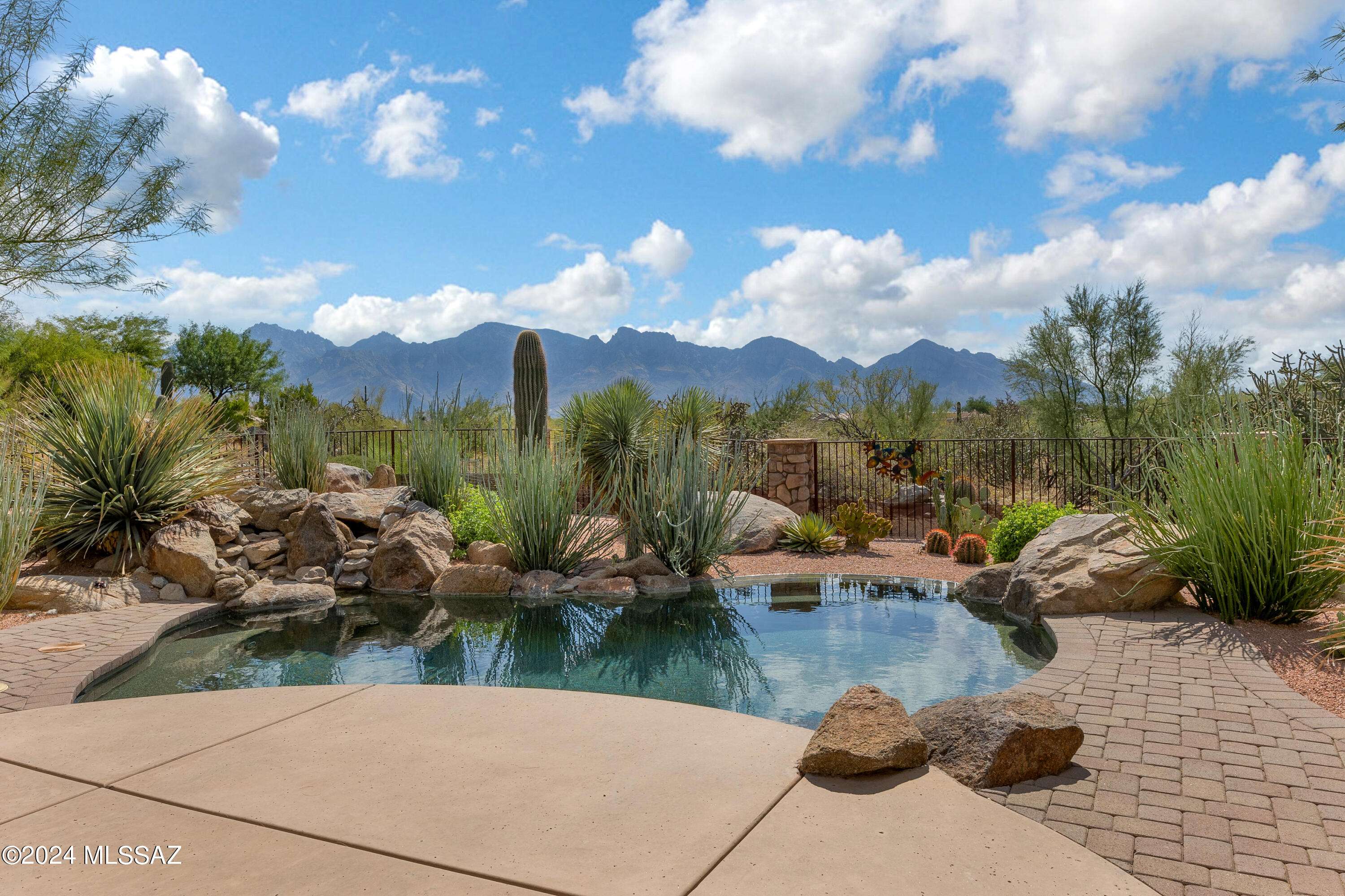 Oro Valley, AZ 85755,13953 N Stone Gate Place