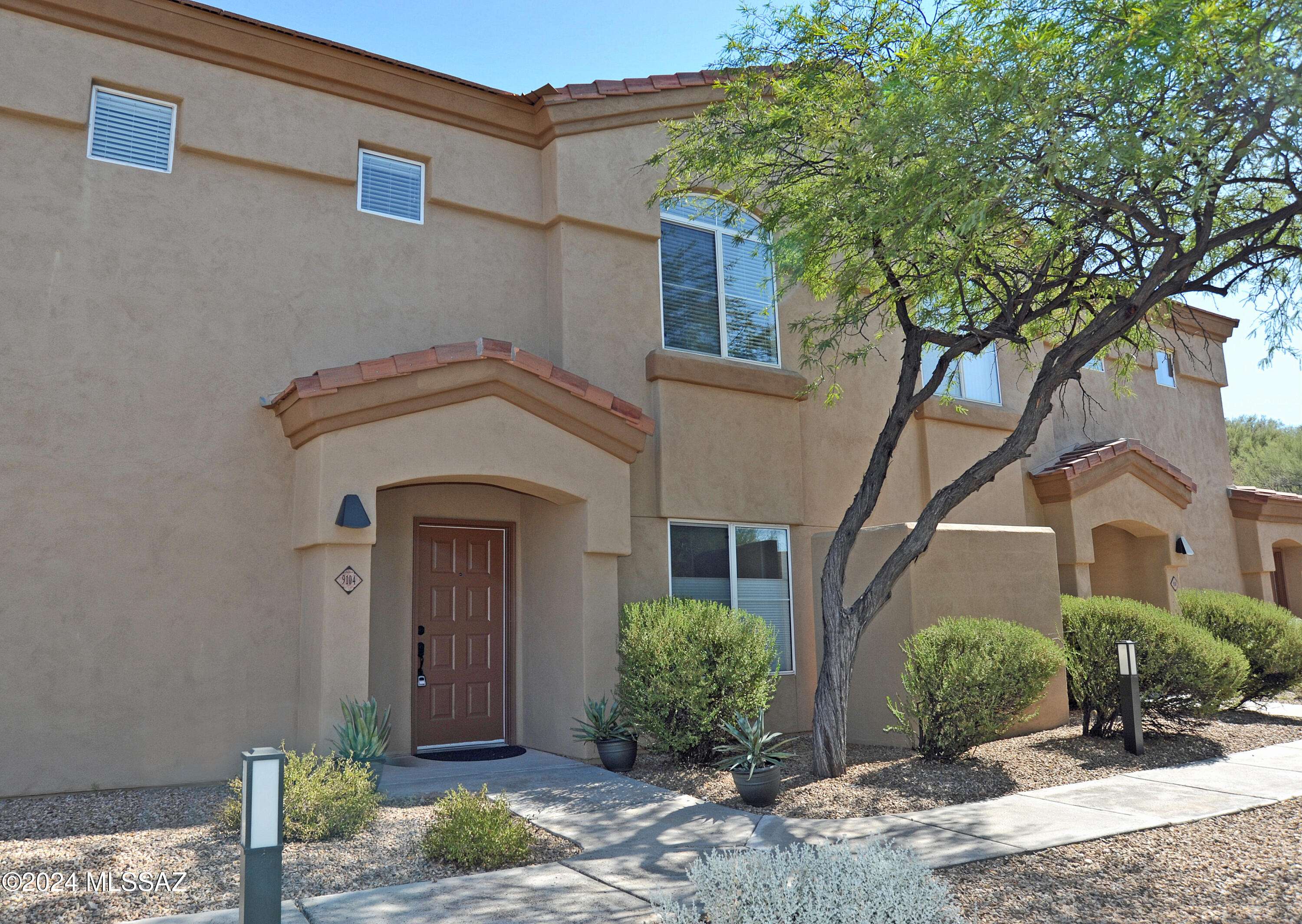 Tucson, AZ 85750,7050 E Sunrise Drive #9104