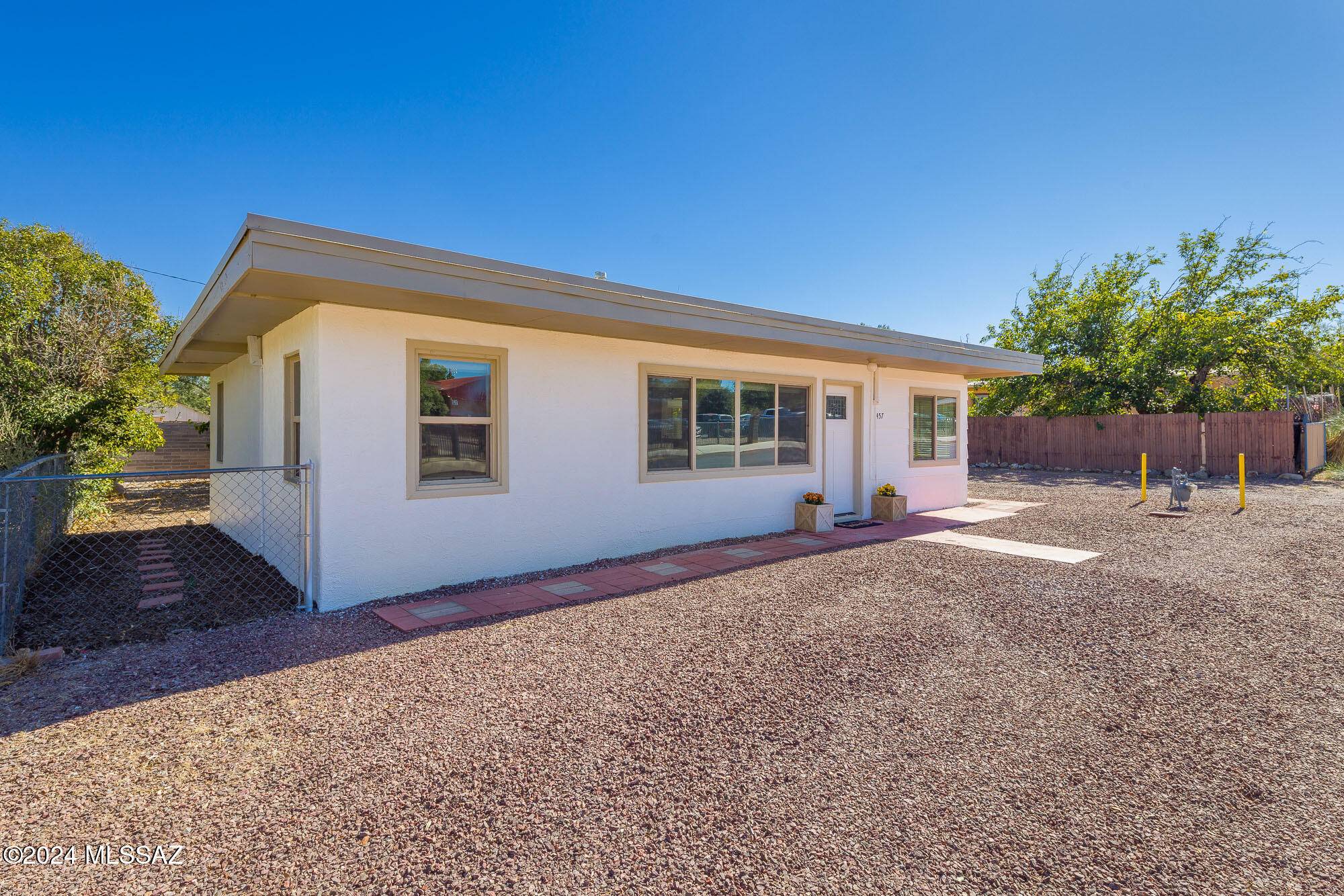 Benson, AZ 85602,457 S Patagonia Street