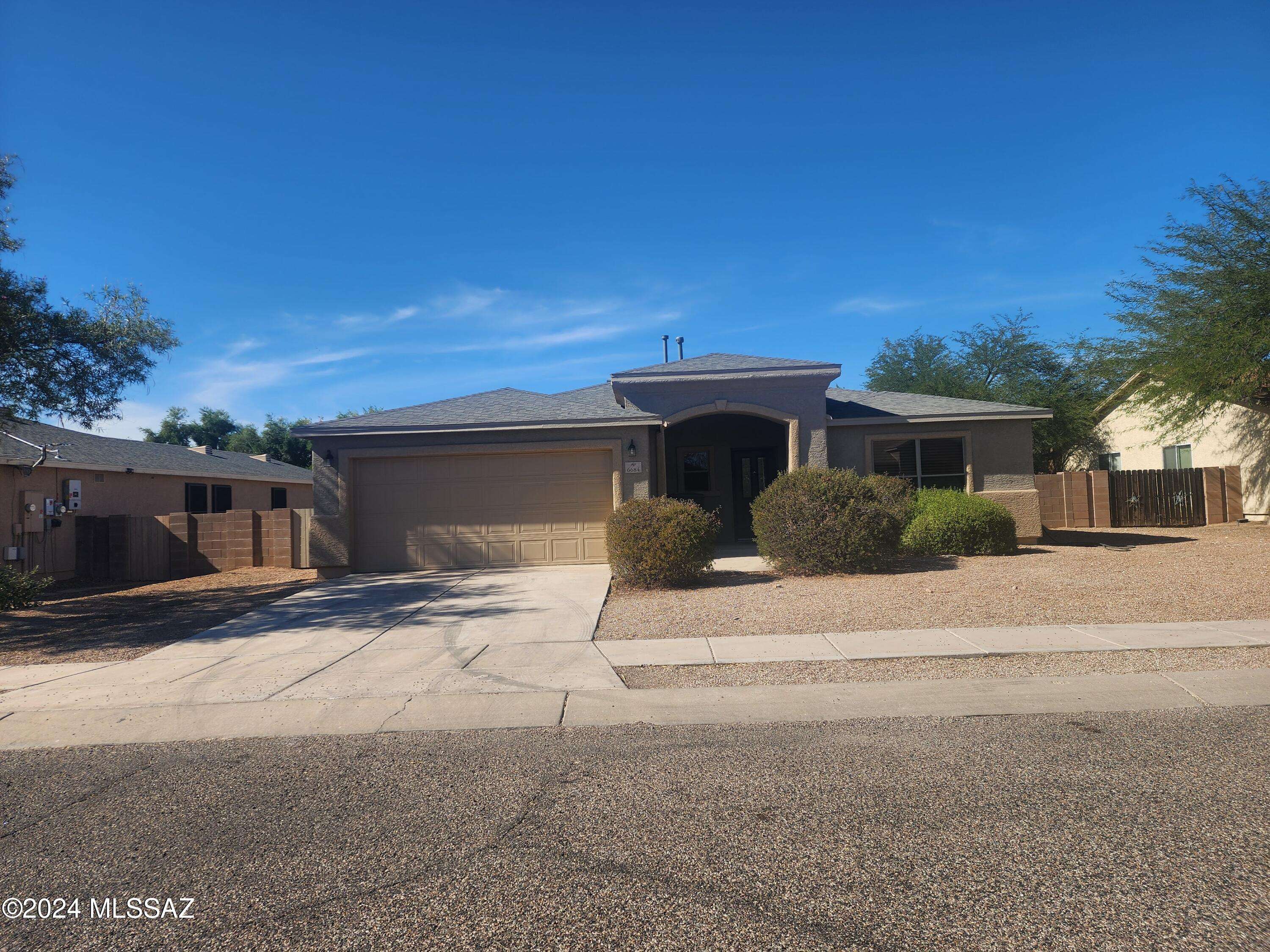 Tucson, AZ 85756,6684 S Squawroot Place