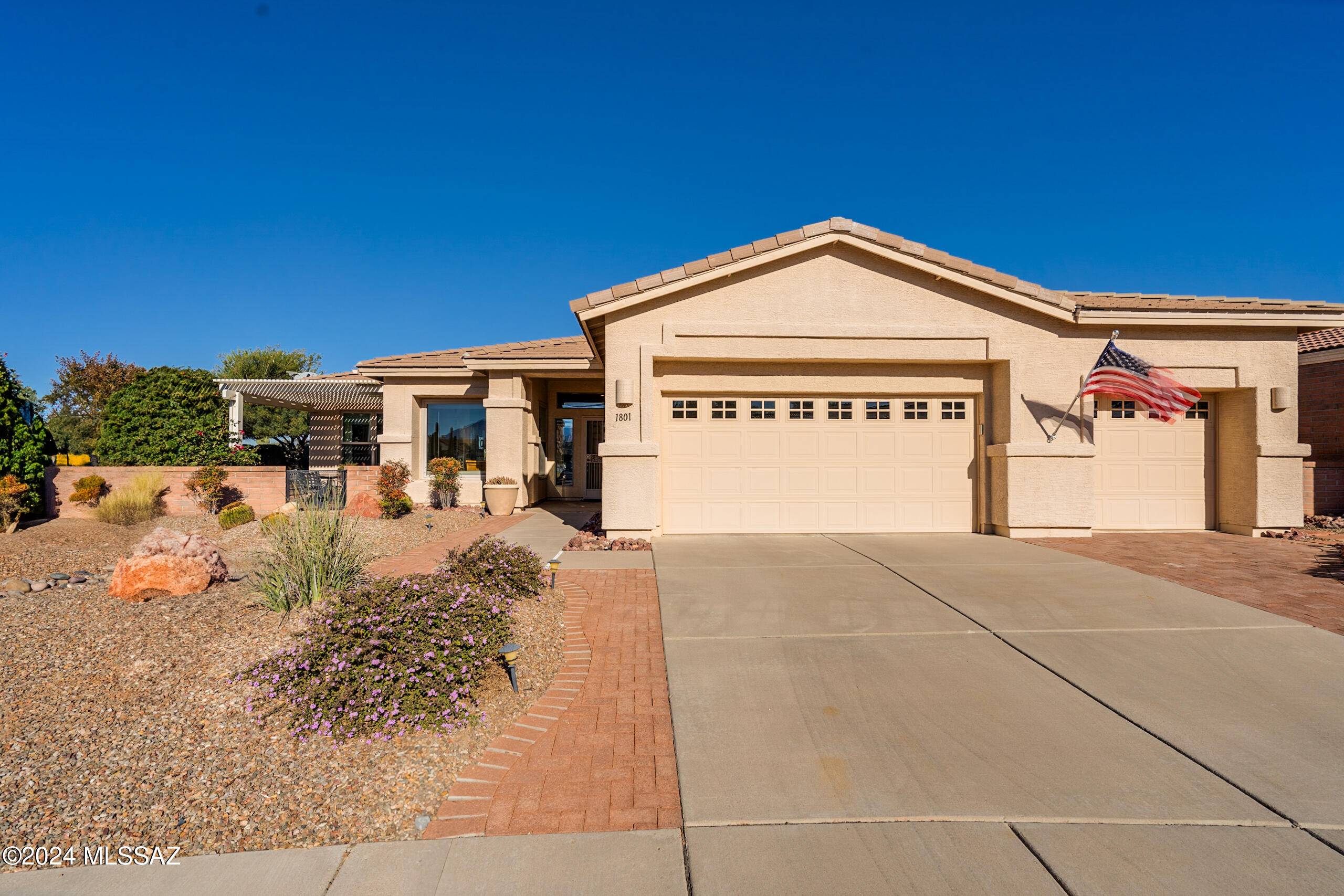 Green Valley, AZ 85614,1801 E Canyon Wren Way