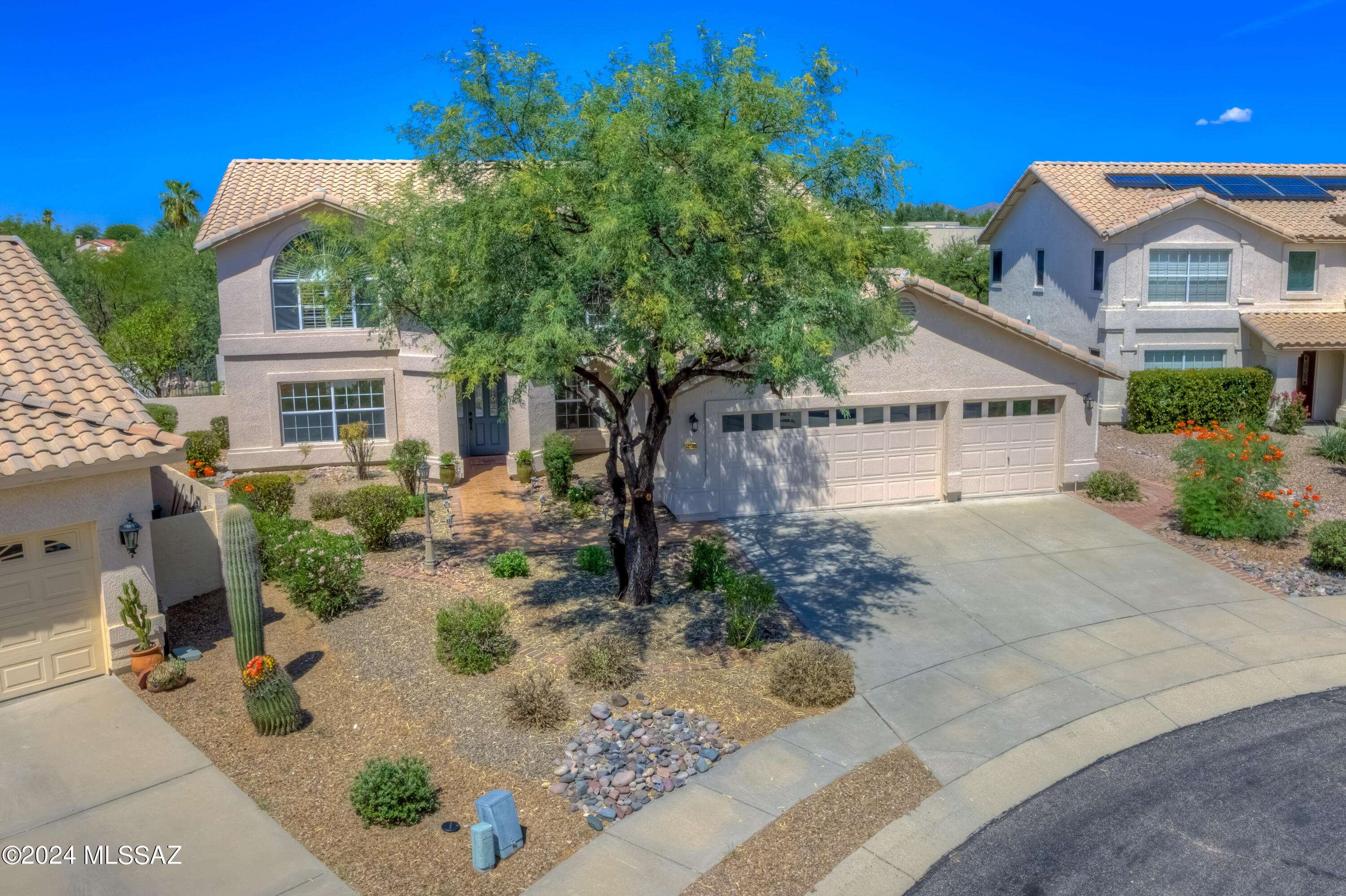 Oro Valley, AZ 85755,12585 N Pioneer Way