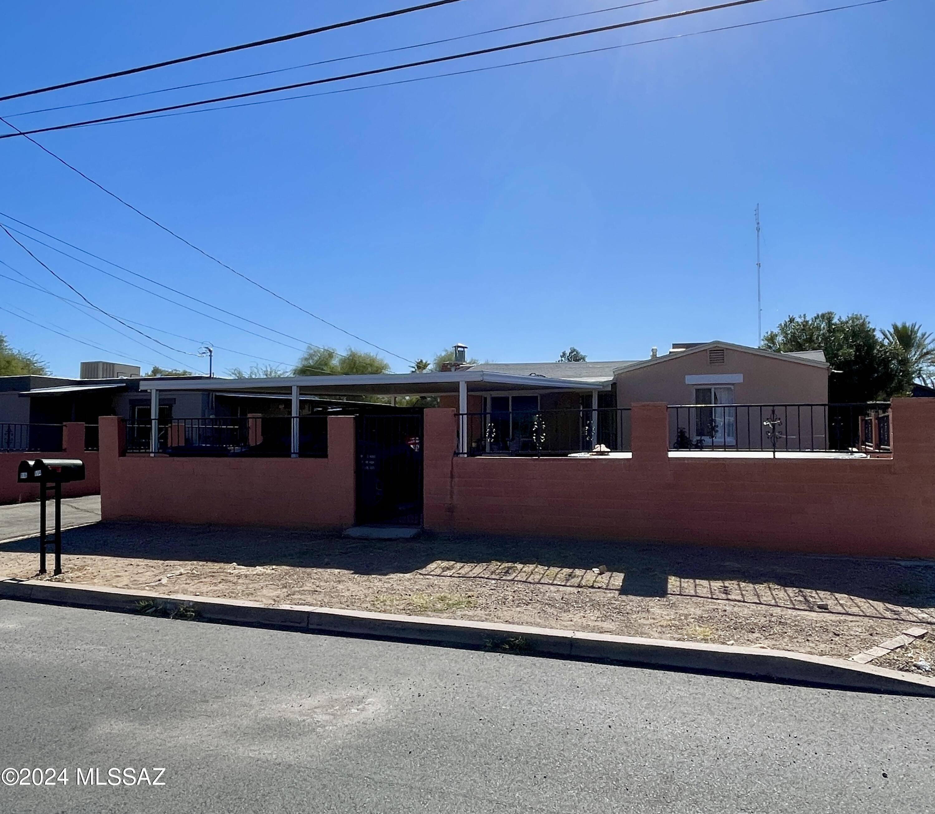 Tucson, AZ 85705,514-516 E Kelso