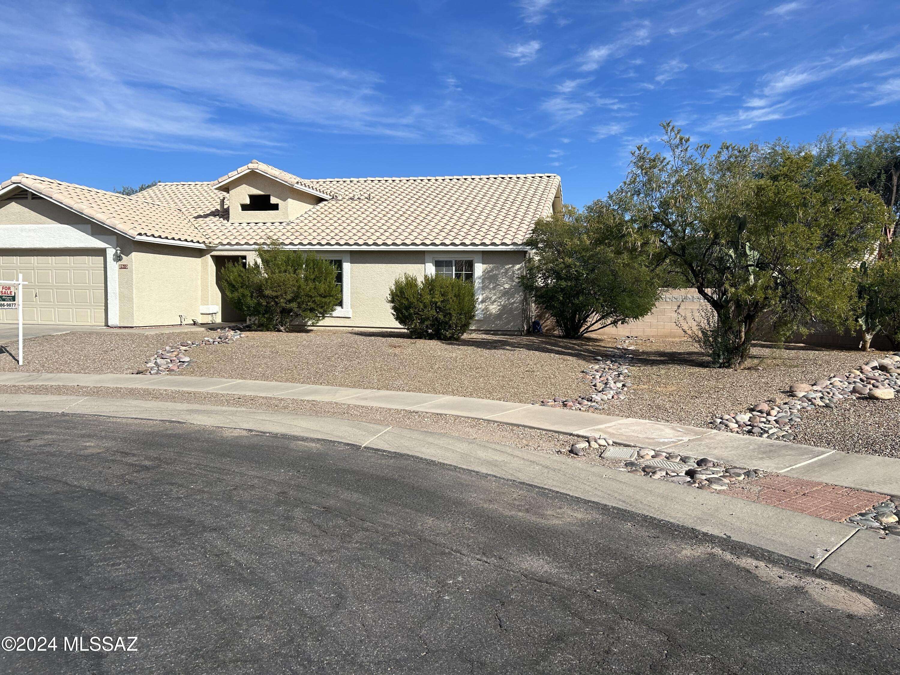 Marana, AZ 85743,8910 N Mocha Place