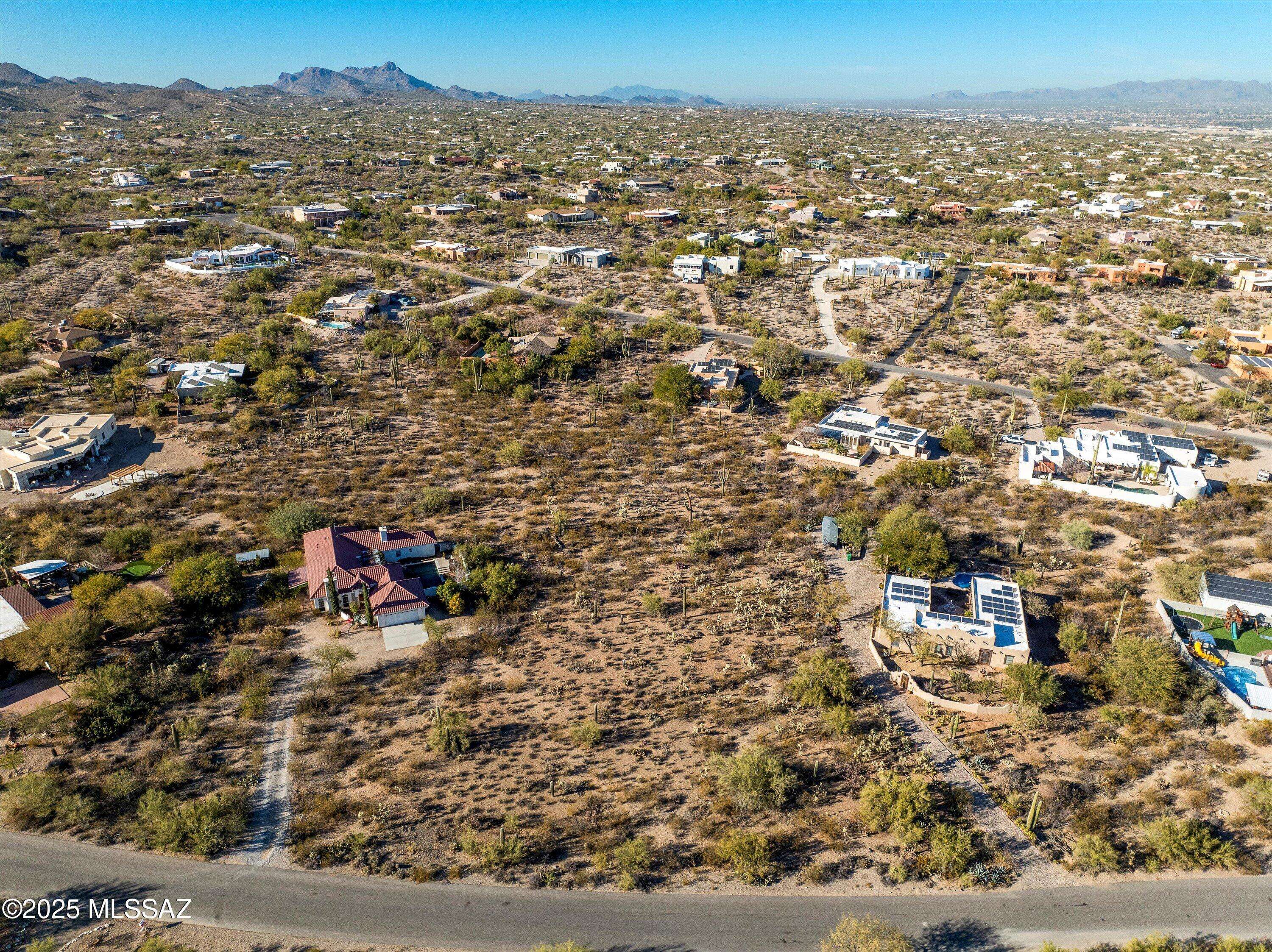 Tucson, AZ 85745,4910 W Placita De Los Vientos  #146
